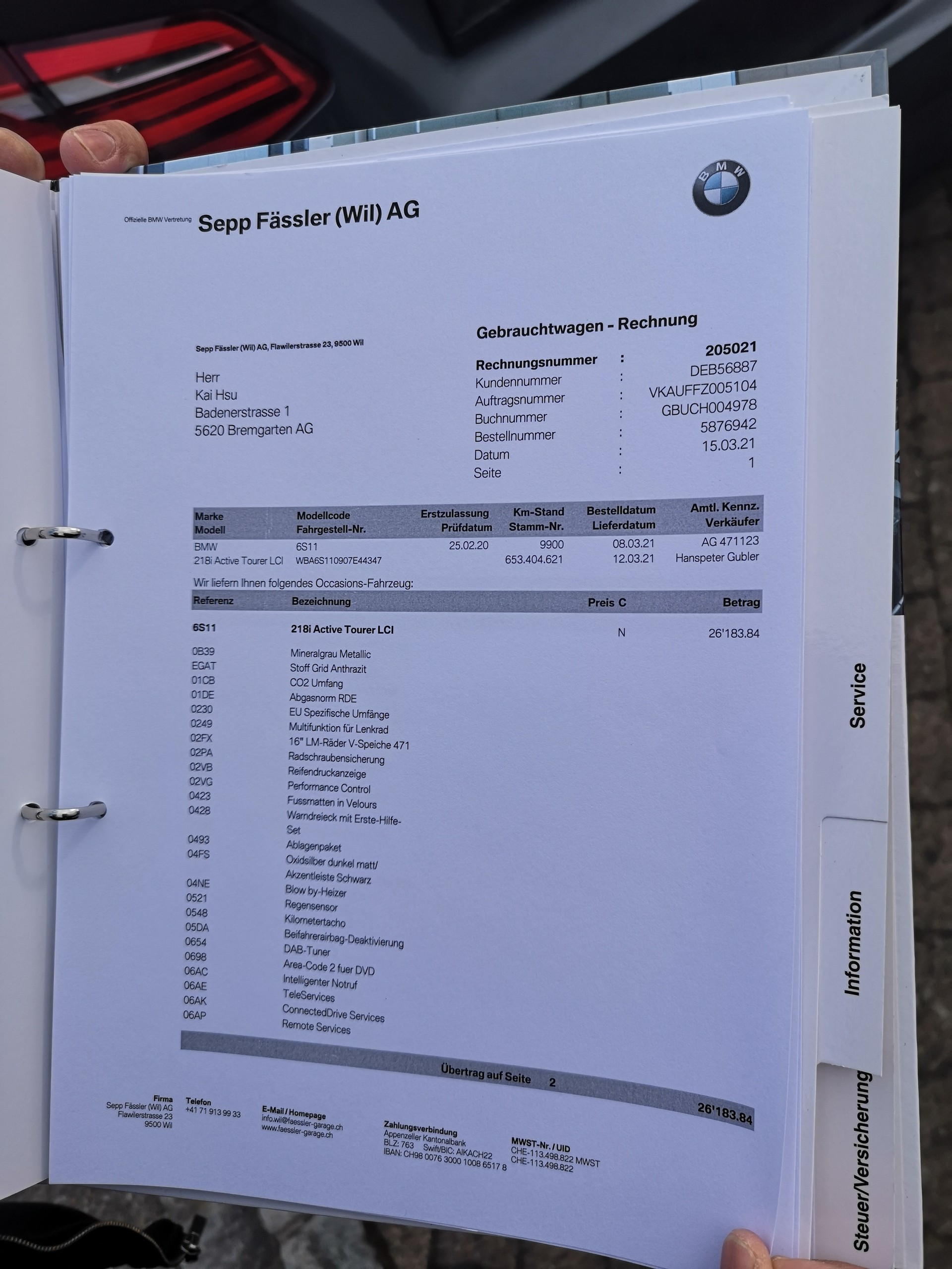 BMW 218i Active Tourer DKG Sport Line-image-13
