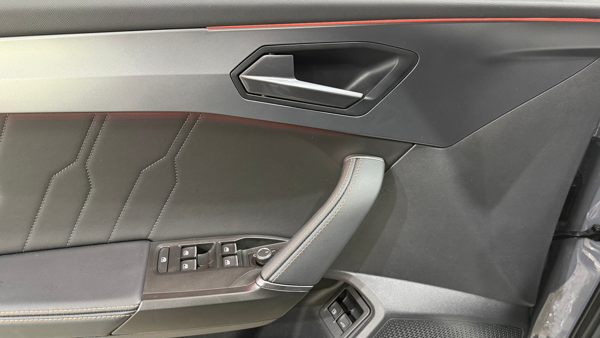 CUPRA Formentor 1.4 e-HYBRID pHEV VZ DSG-image-11