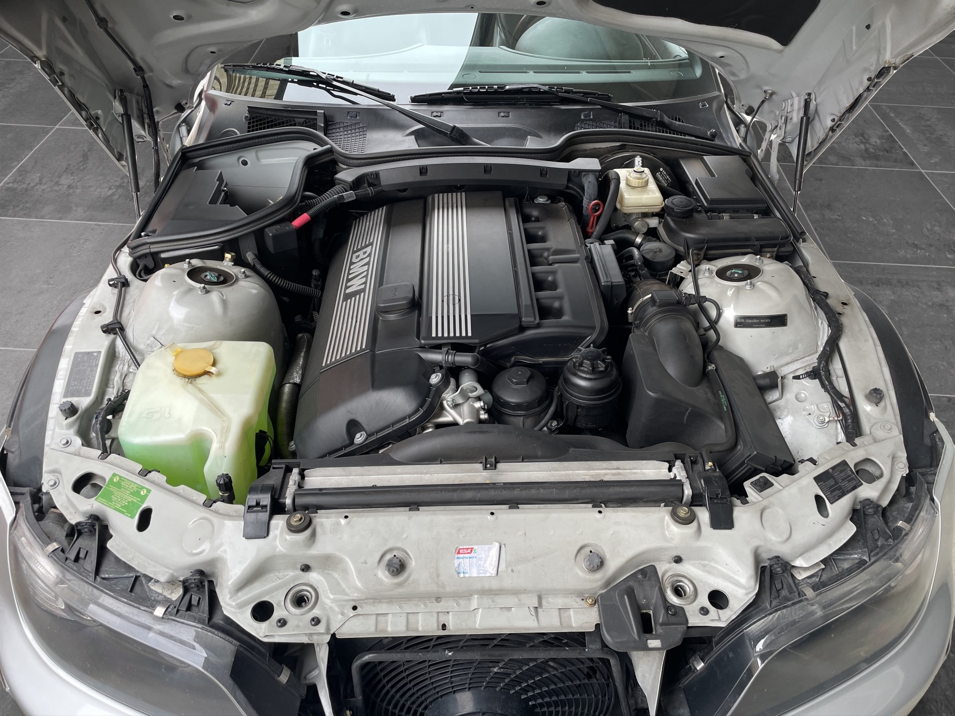 BMW Z3 3.0i Roadster-image-15