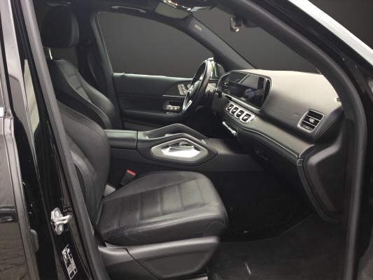 MERCEDES-BENZ GLE 300 d 4Matic-image-8