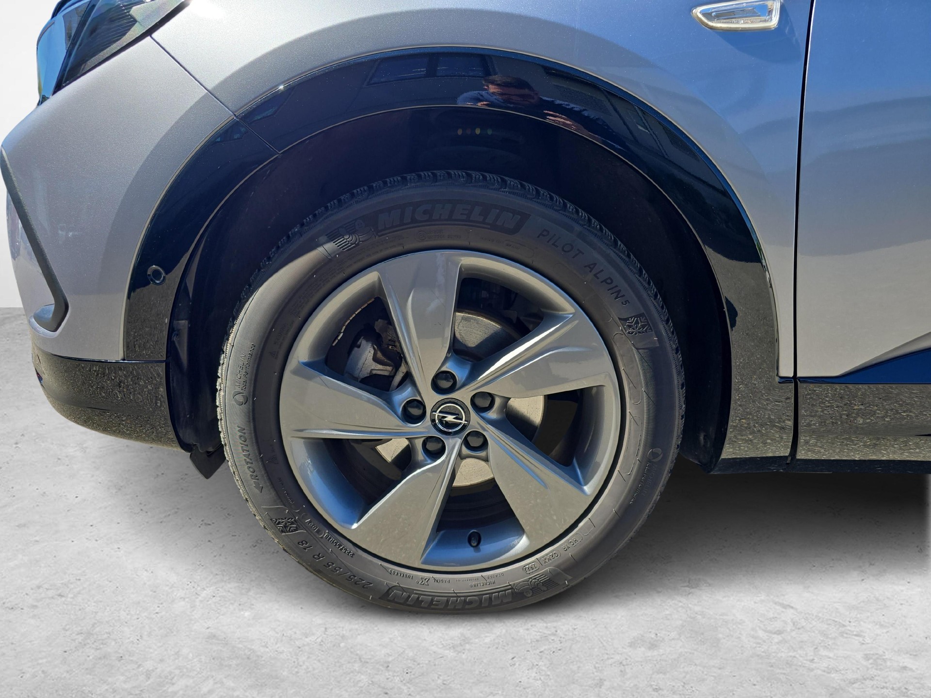 OPEL Grandland 1.2 T GS Line / Jetzt mit attraktivem 1.99% Leasing-image-17