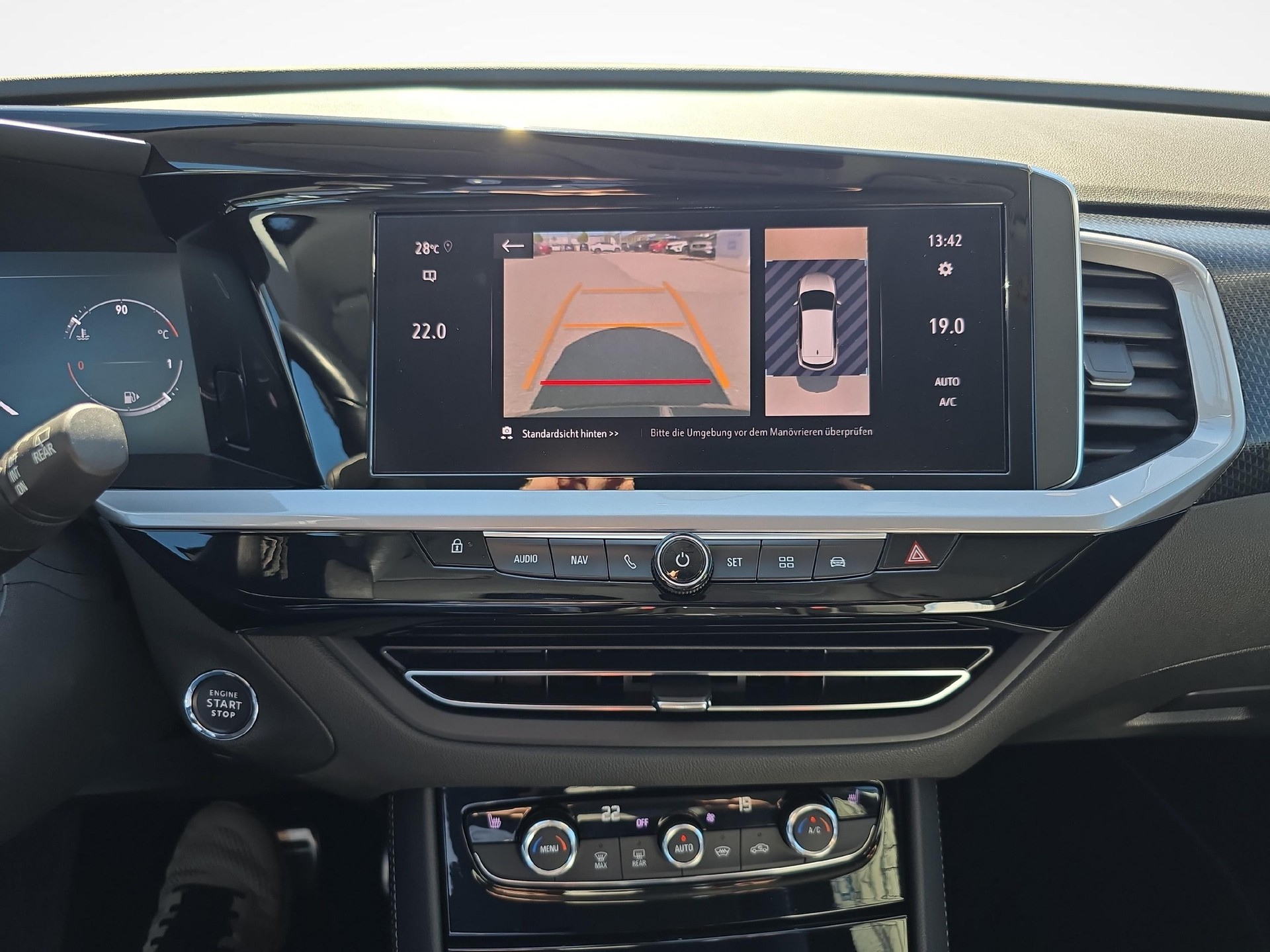 OPEL Grandland 1.2 T GS Line / Jetzt mit attraktivem 1.99% Leasing-image-15