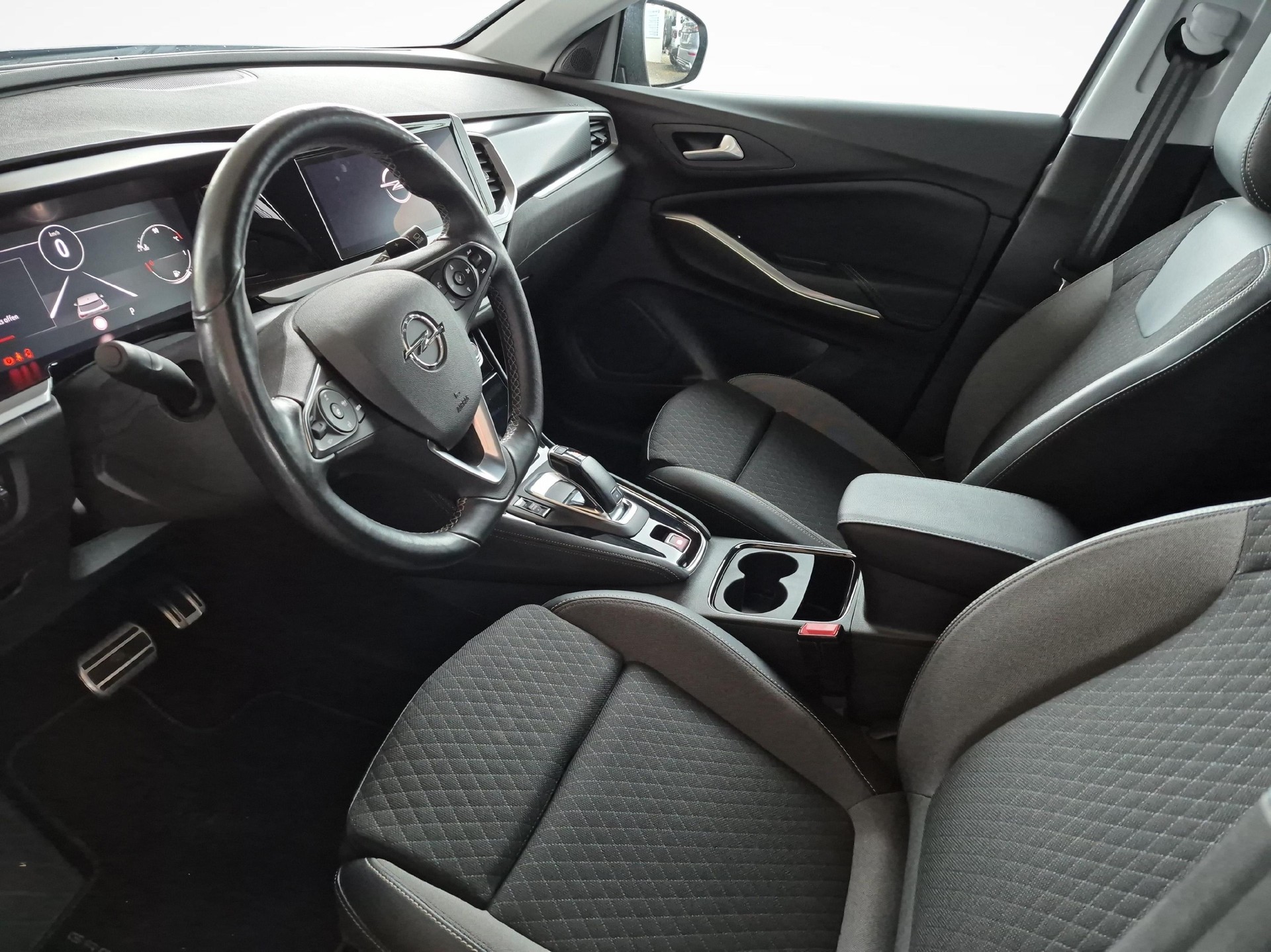 OPEL Grandland 1.2 T GS Line / Jetzt mit attraktivem 1.99% Leasing-image-13