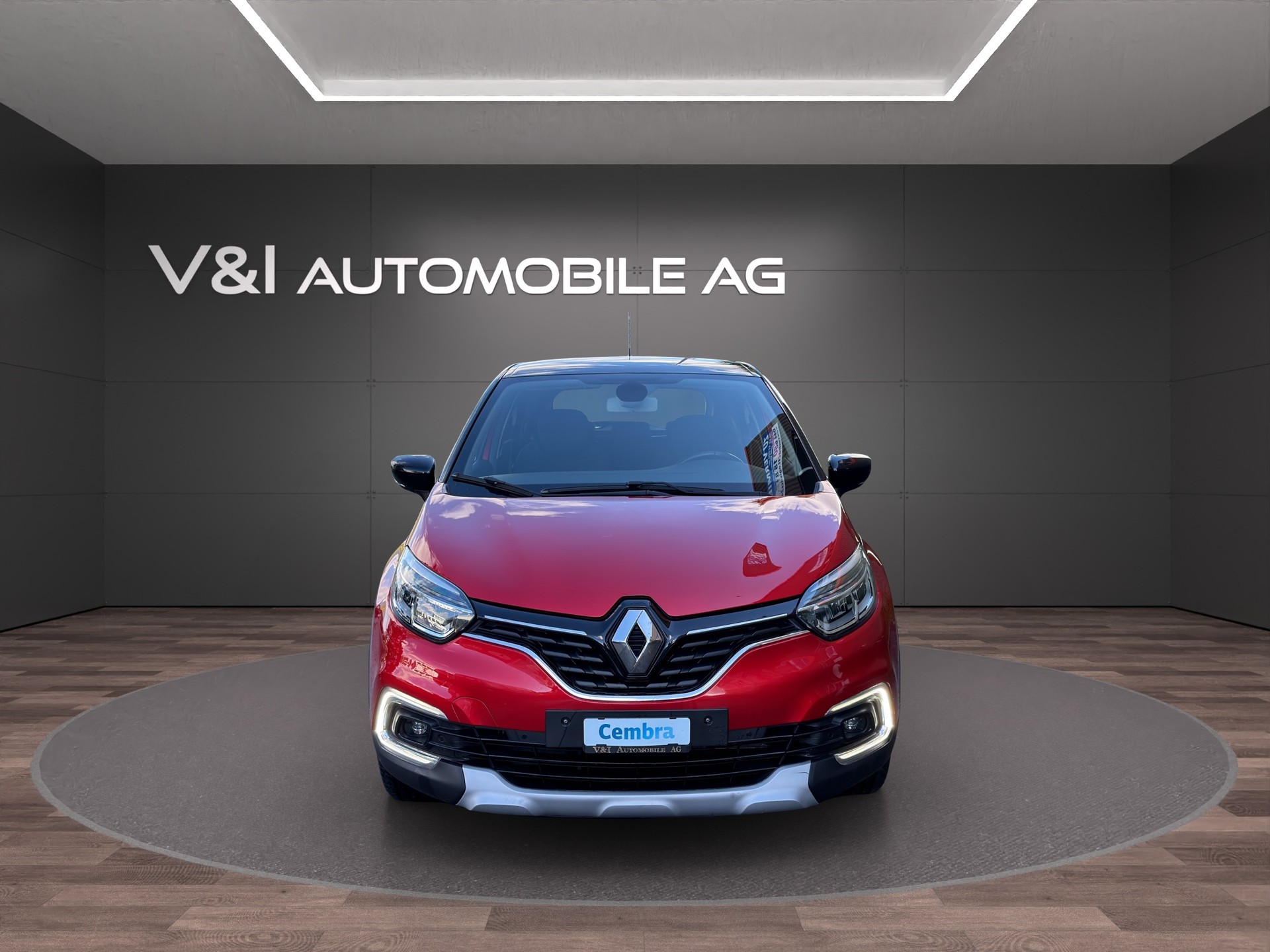 RENAULT Captur 1.2 T 16V Intens-showroom-element-2