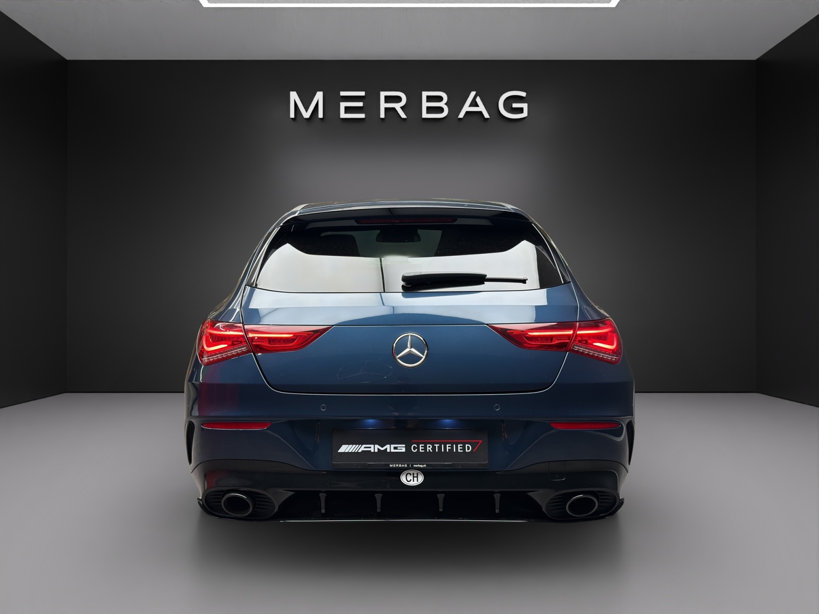 MERCEDES-BENZ CLA SB 35 AMG 4Matic-image-4
