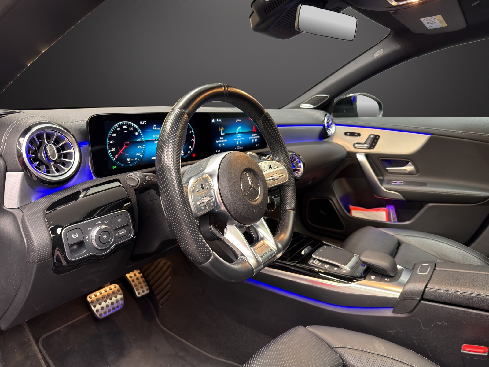 MERCEDES-BENZ CLA SB 35 AMG 4Matic-image-7