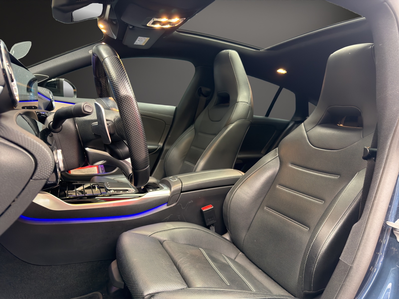 MERCEDES-BENZ CLA SB 35 AMG 4Matic-image-9