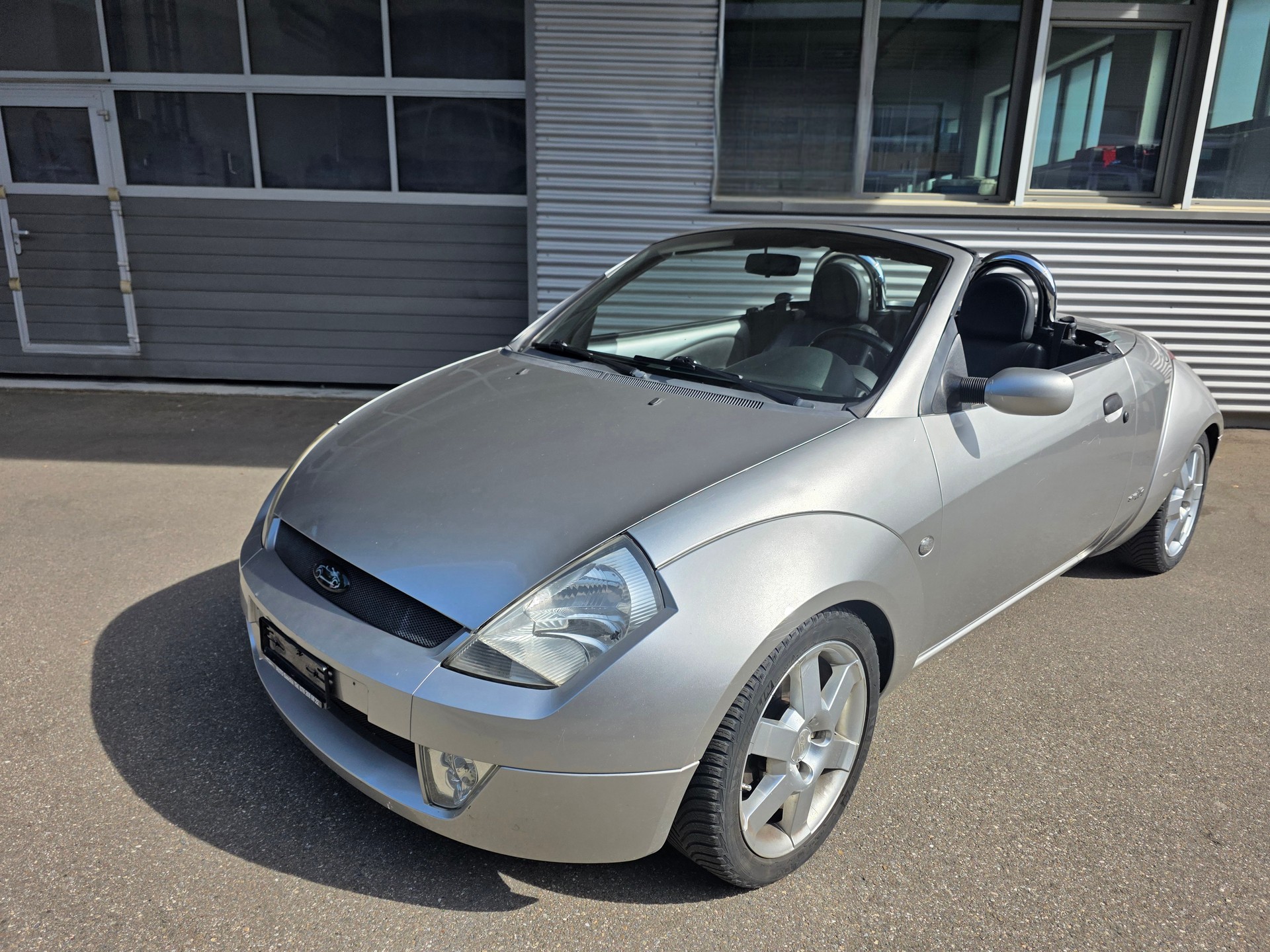 FORD STREETKA