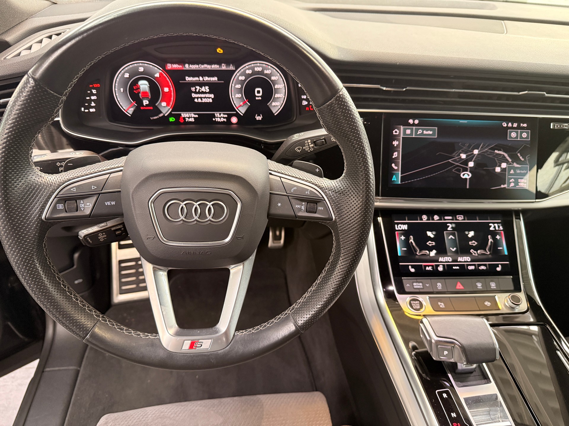 AUDI Q8 50 TDI quattro tiptronic S-Line-image-16