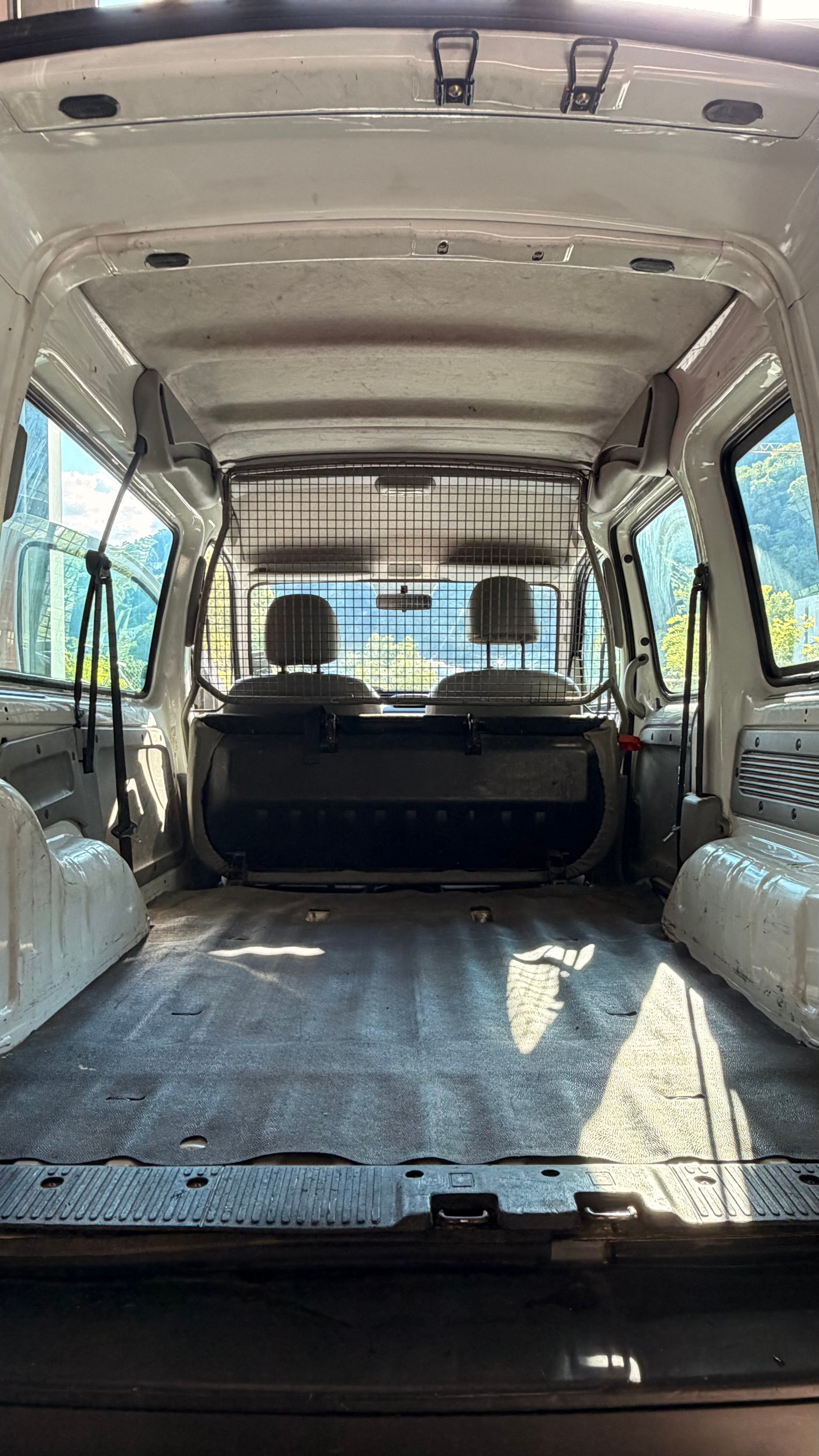 RENAULT Kangoo 1.5 dCi Grand Volume-image-11