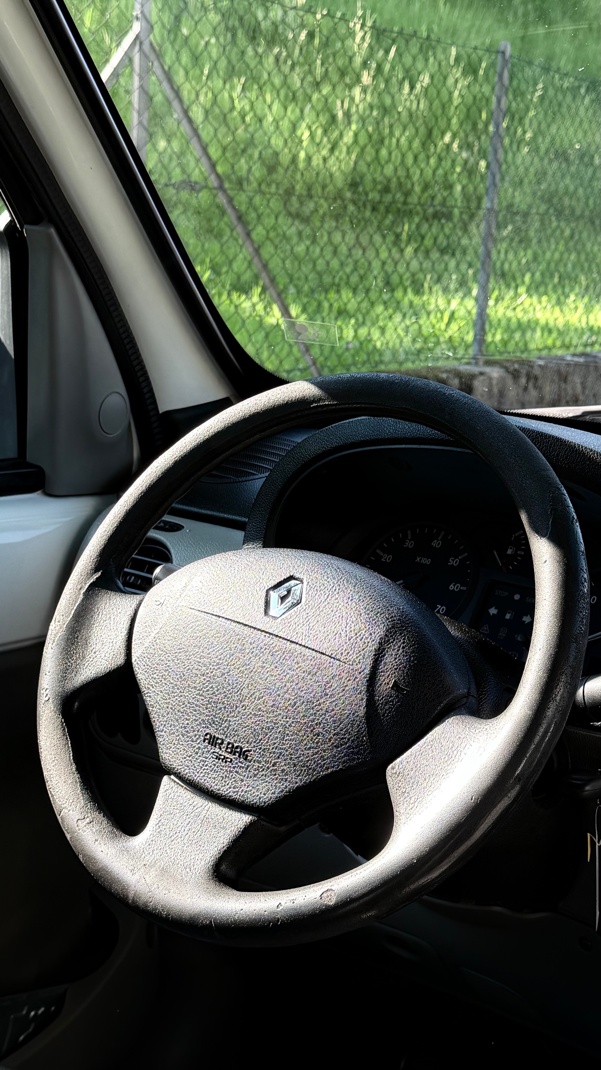 RENAULT Kangoo 1.5 dCi Grand Volume-image-9