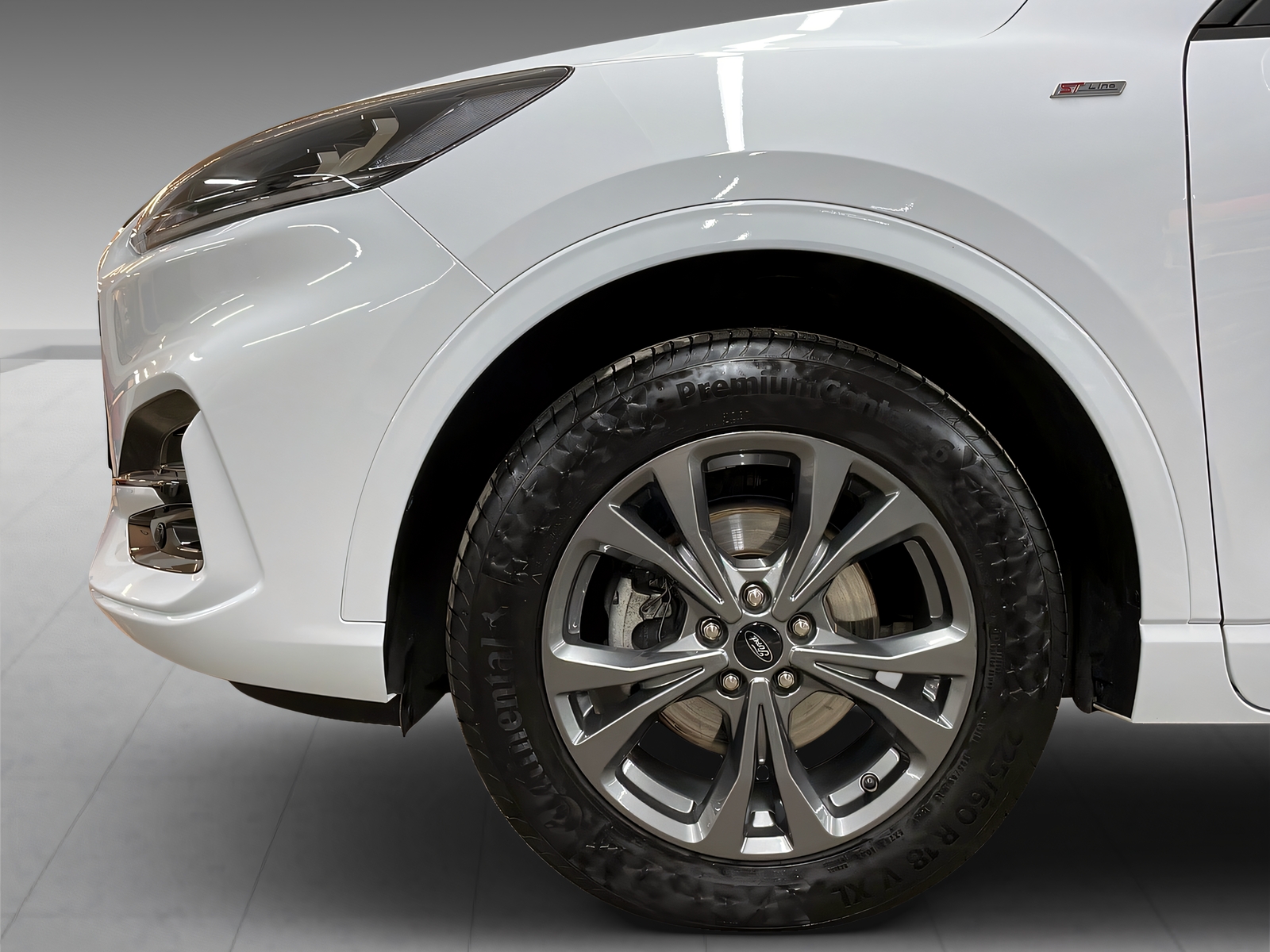 FORD Kuga 2.5 Hybrid ST-Line 4x4-image-14