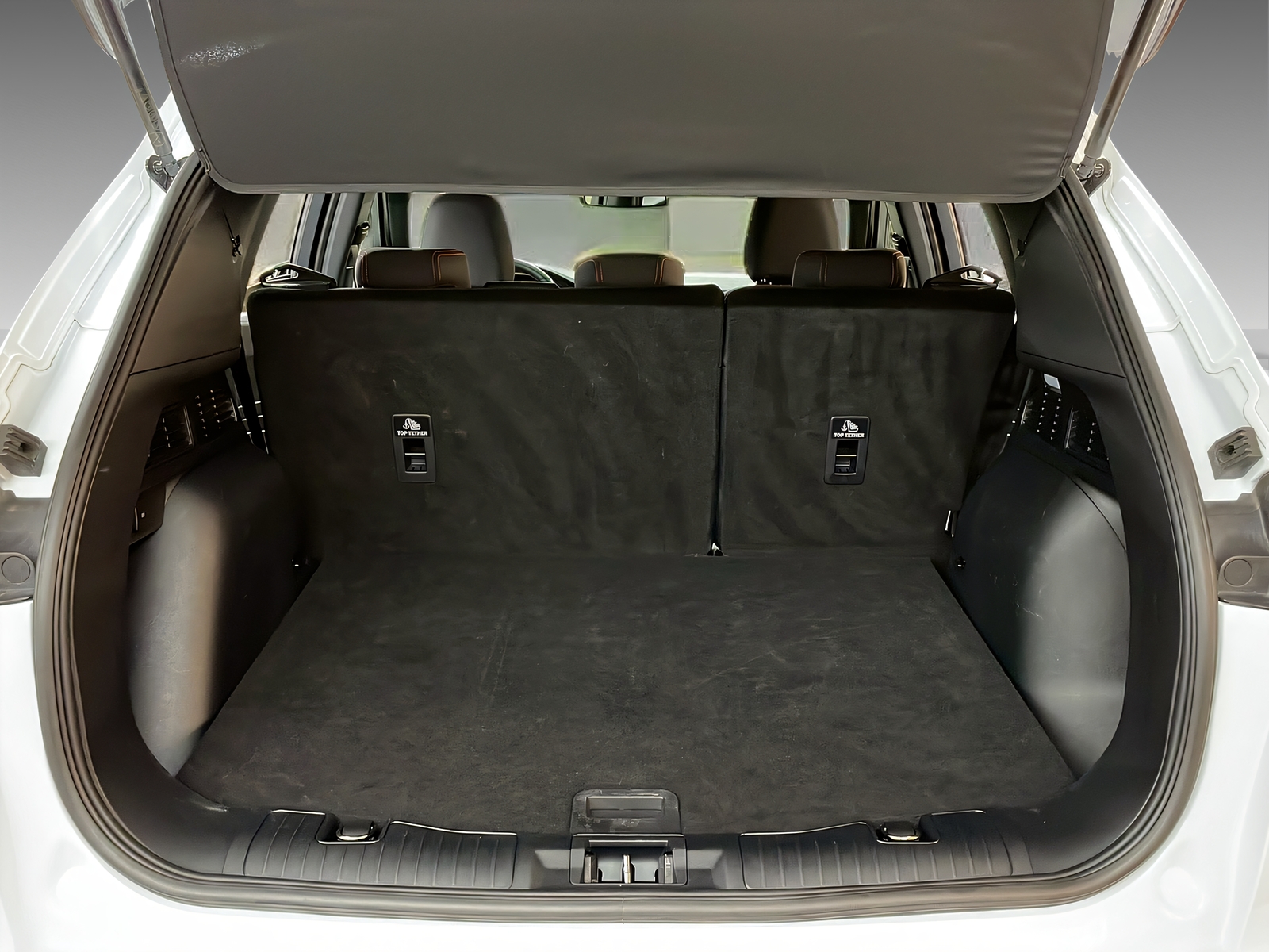 FORD Kuga 2.5 Hybrid ST-Line 4x4-image-12