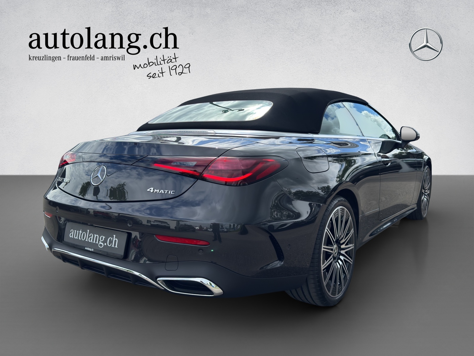 MERCEDES-BENZ CLE 300 AMG Line 4Matic Cabriolet-image-4