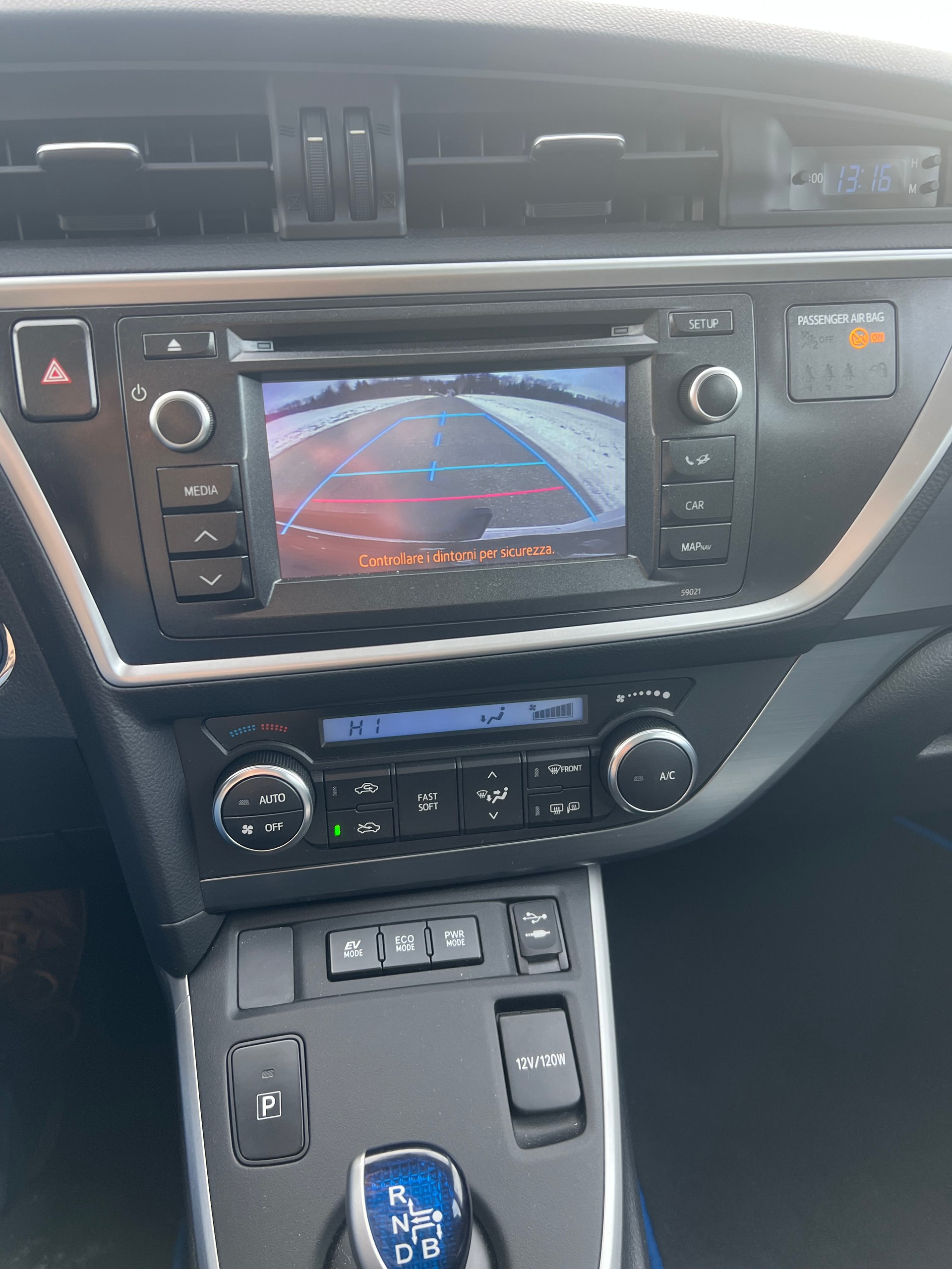 RENAULT Grand Scénic 1.2 16V Turbo Energy-image-10