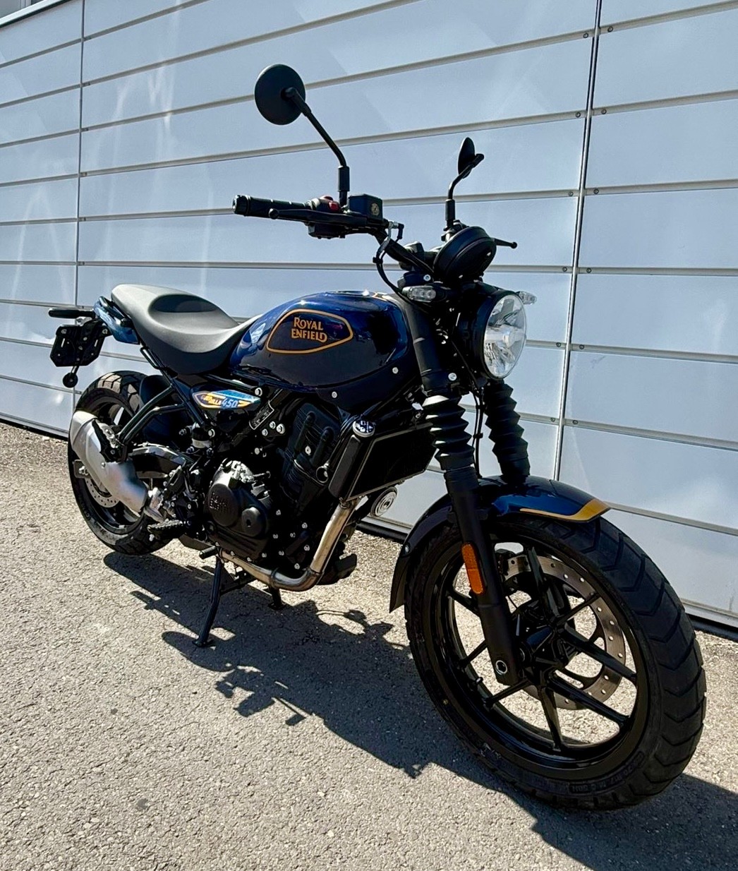 ROYAL ENFIELD Guerrilla 450 Base-image-0