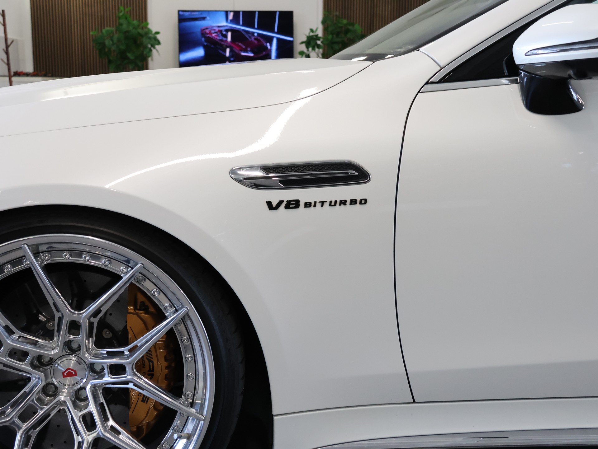MERCEDES-BENZ Mercedes-Benz AMG GT63 S 4M *Vossen Felgen 22 Zoll* Burmester* *Rückfahrkamera*-image-14