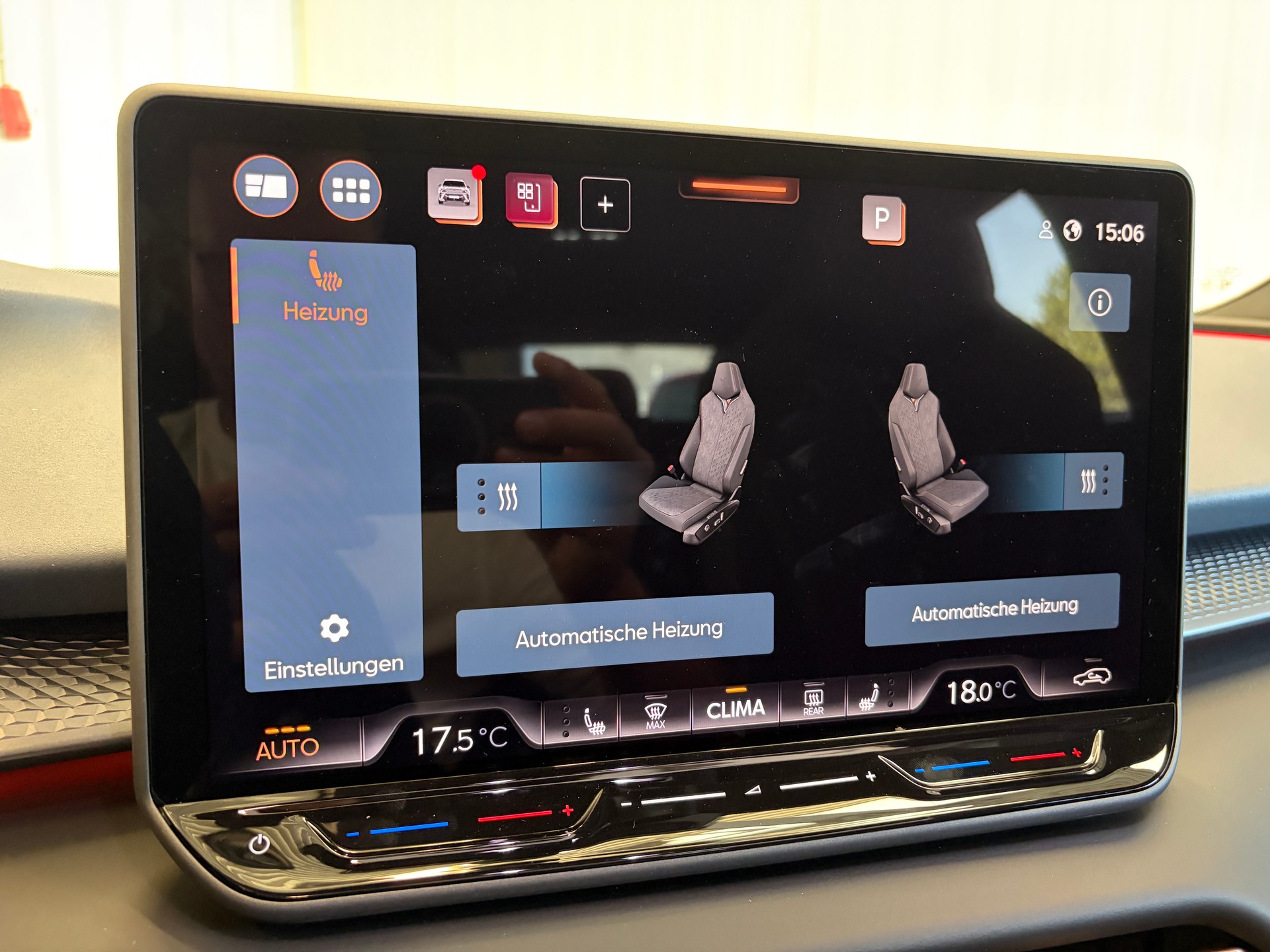 CUPRA Terramar 1.5 eTSI DSG PANORAMA HEAD-UP AHK-image-16