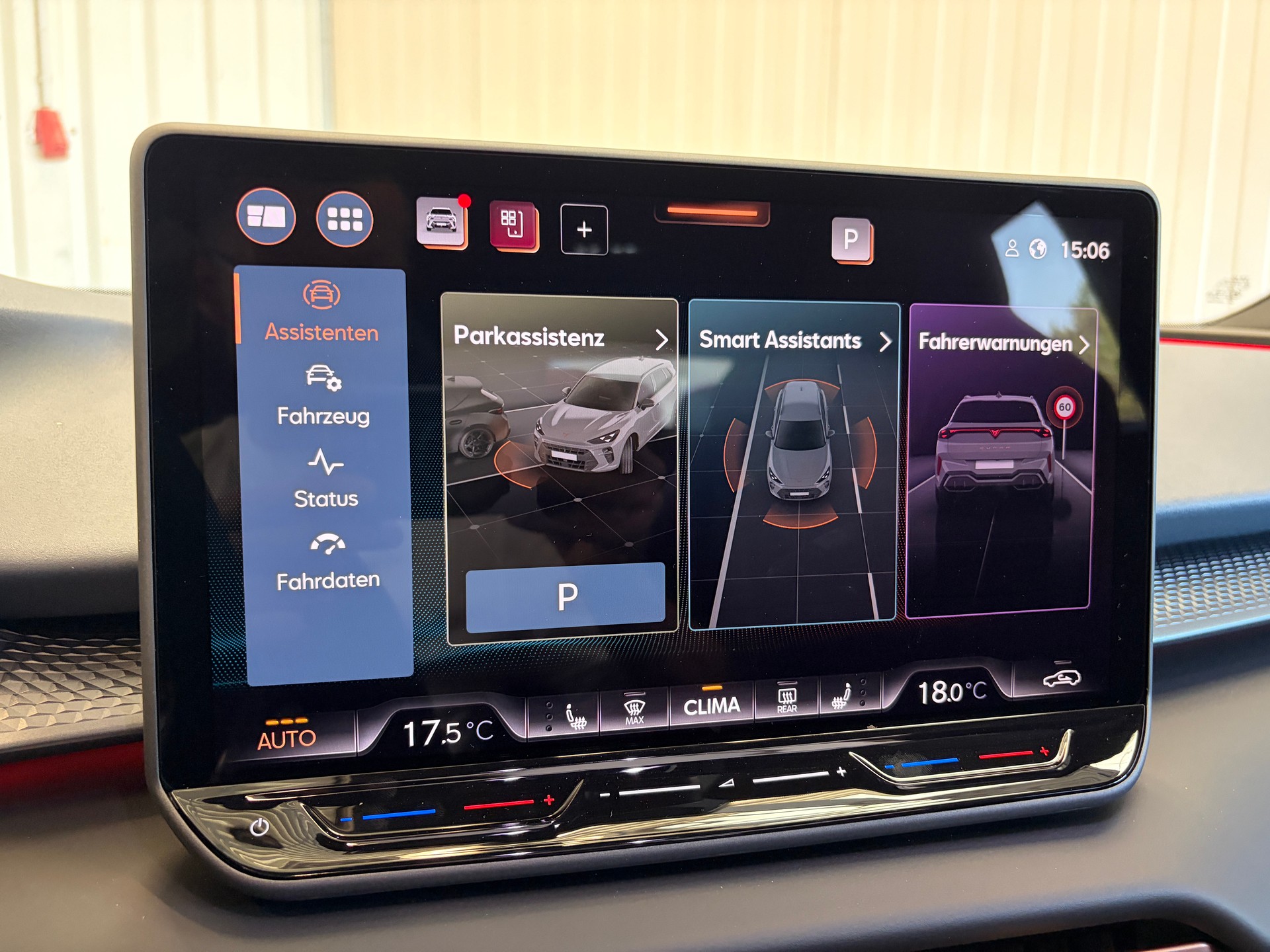 CUPRA Terramar 1.5 eTSI DSG PANORAMA HEAD-UP AHK-image-17