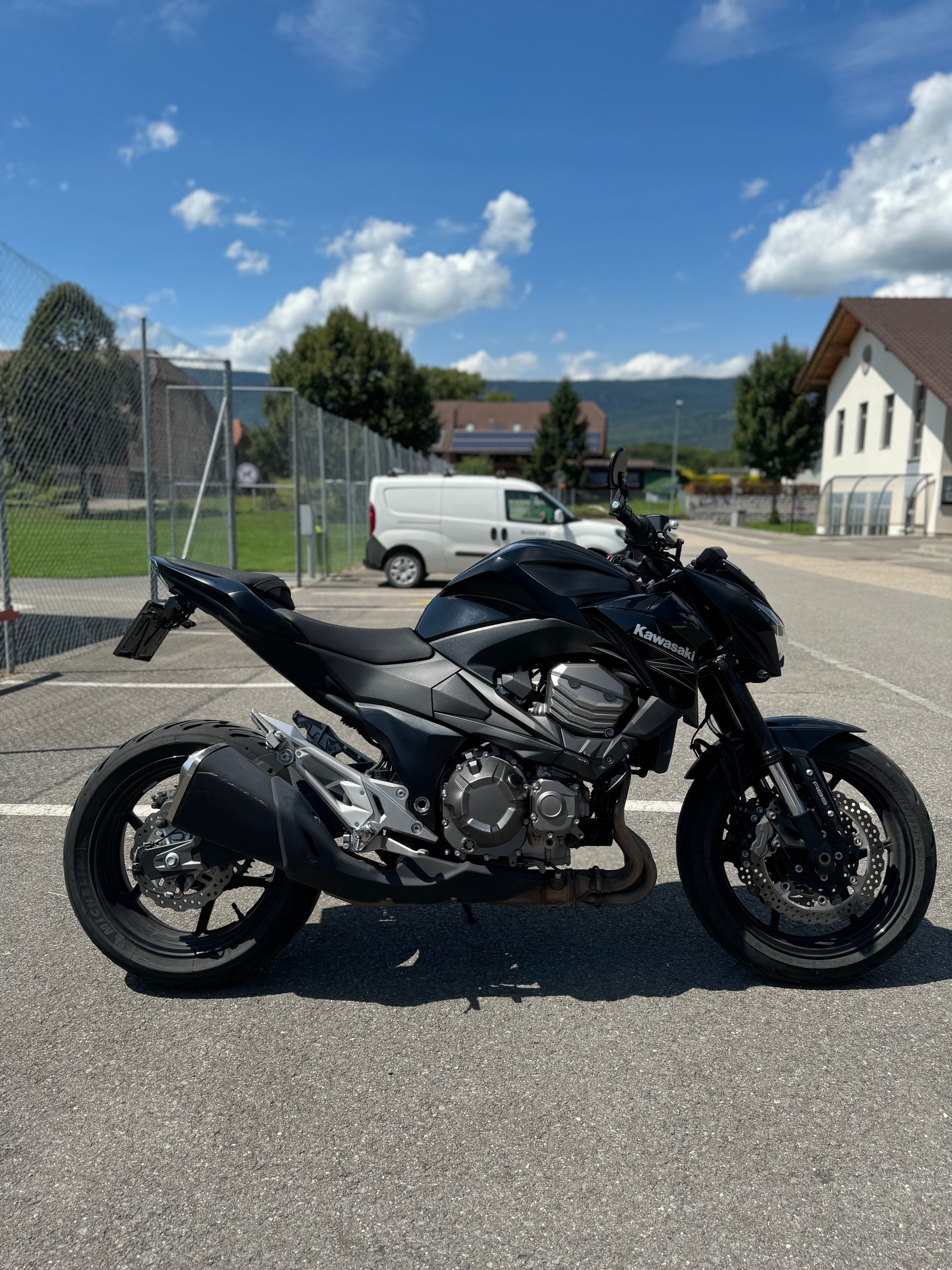 KAWASAKI z800e-image-1
