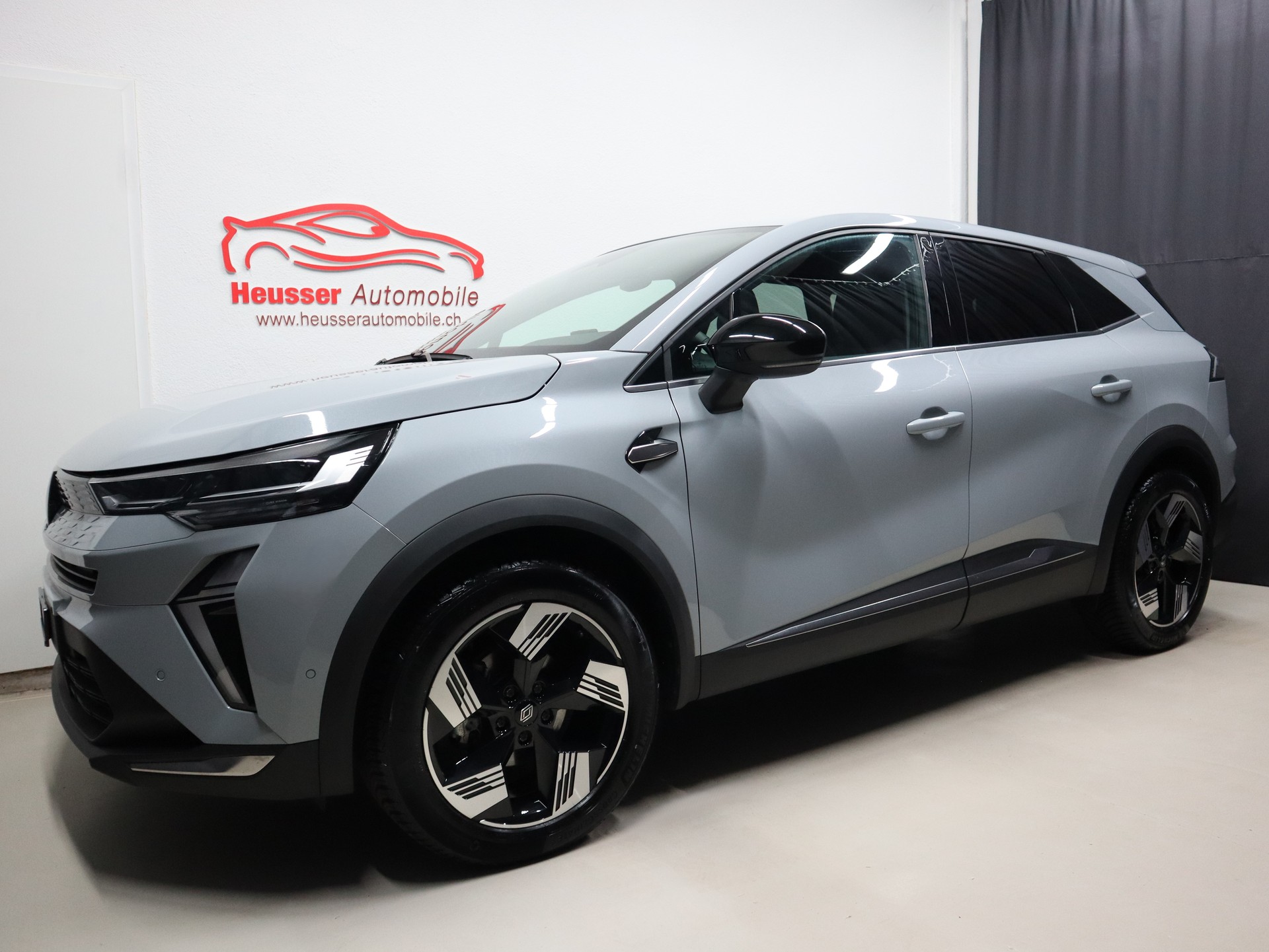 RENAULT Symbioz 1.4 Techno EDC - Digital Cockpit - Navi - Teil-Leder - Kamera - 140 PS-showroom-element-1