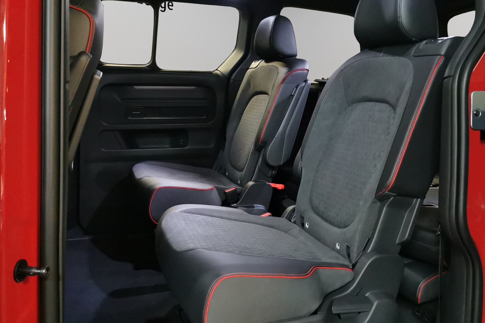 VW ID.Buzz NWB GTX 4 Motion-image-11