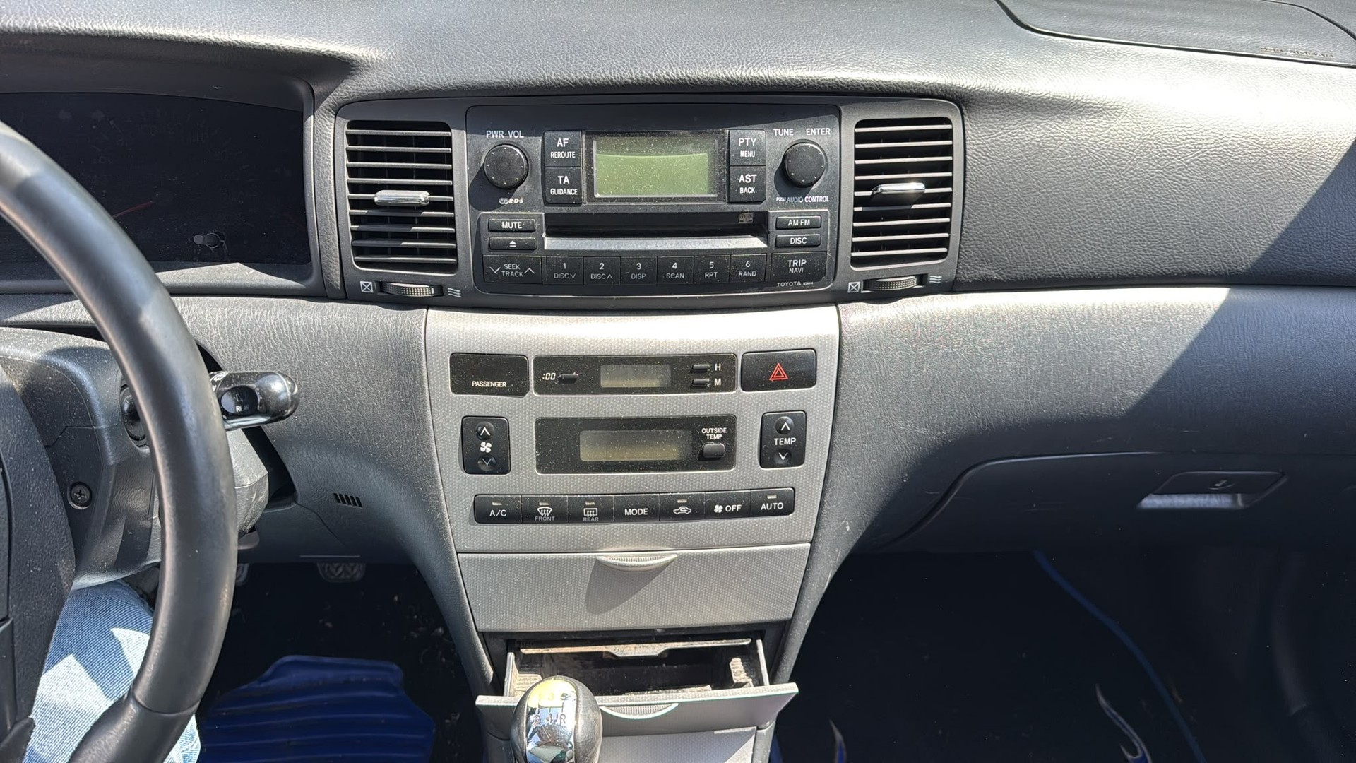 TOYOTA Corolla Wagon 1.6 Linea Terra-image-8