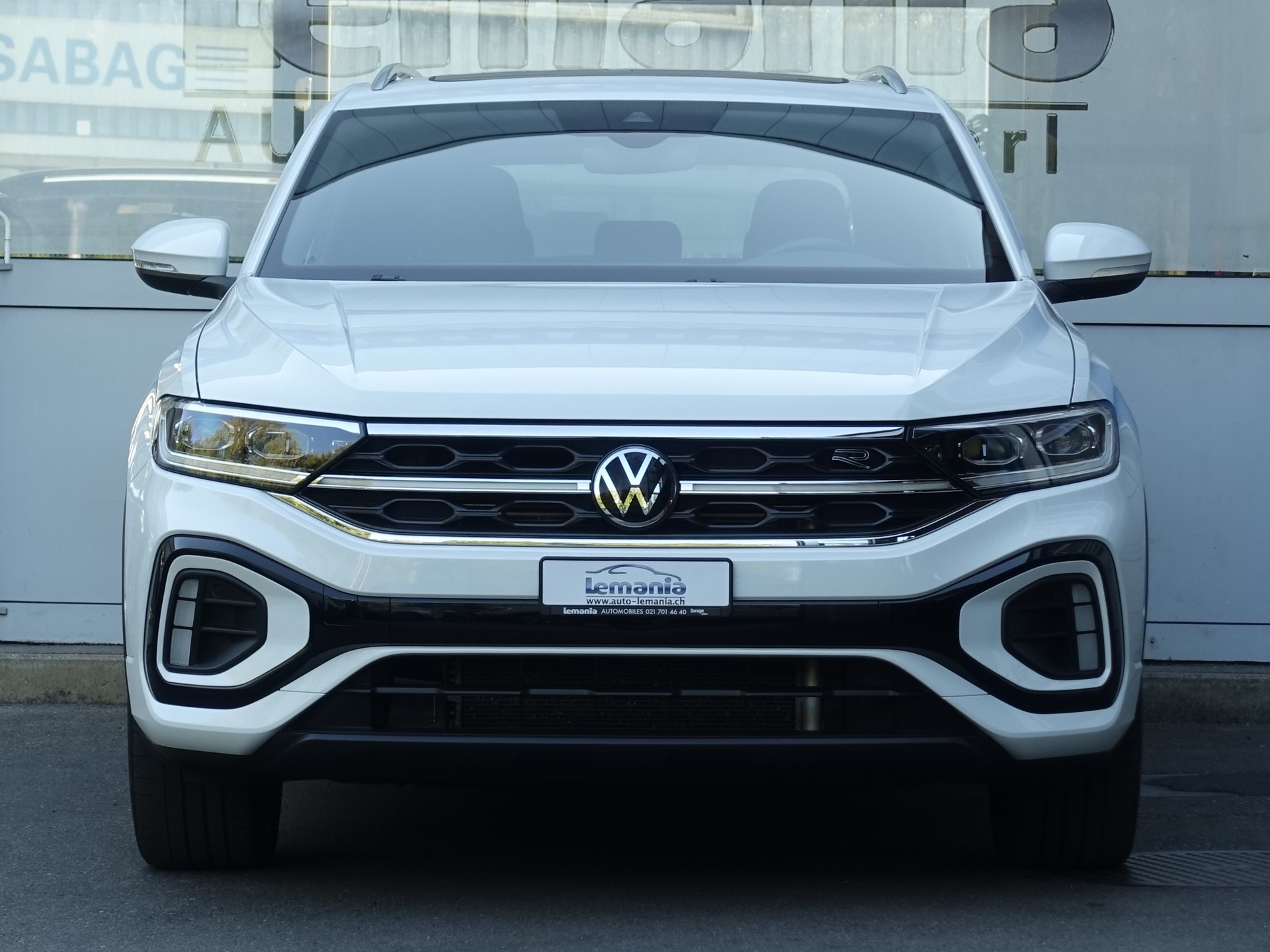 VW T-Roc 2.0 TSI R-Line DSG 4Motion-showroom-element-2