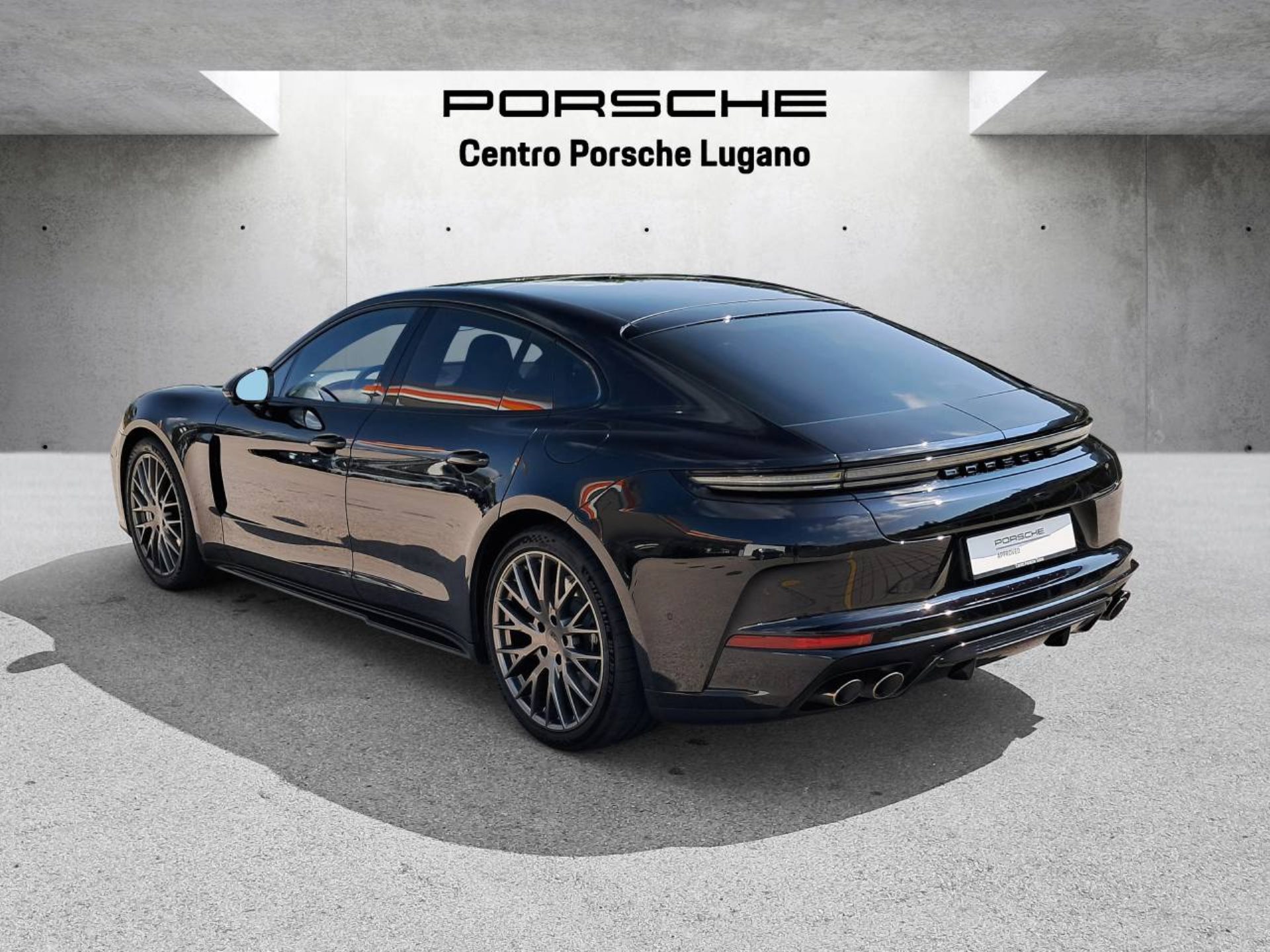 PORSCHE Panamera Turbo E-Hybrid-image-6