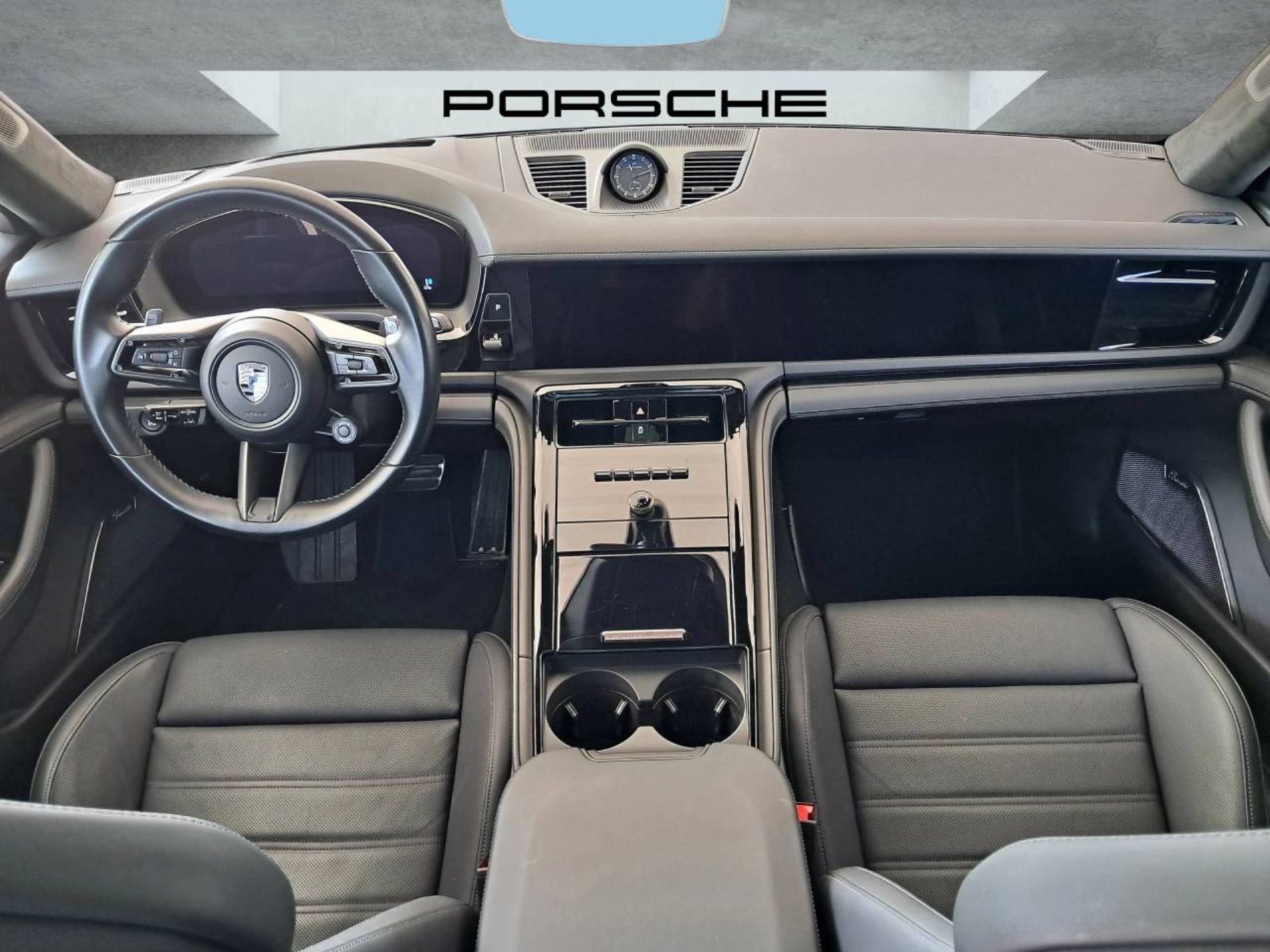PORSCHE Panamera Turbo E-Hybrid-image-15