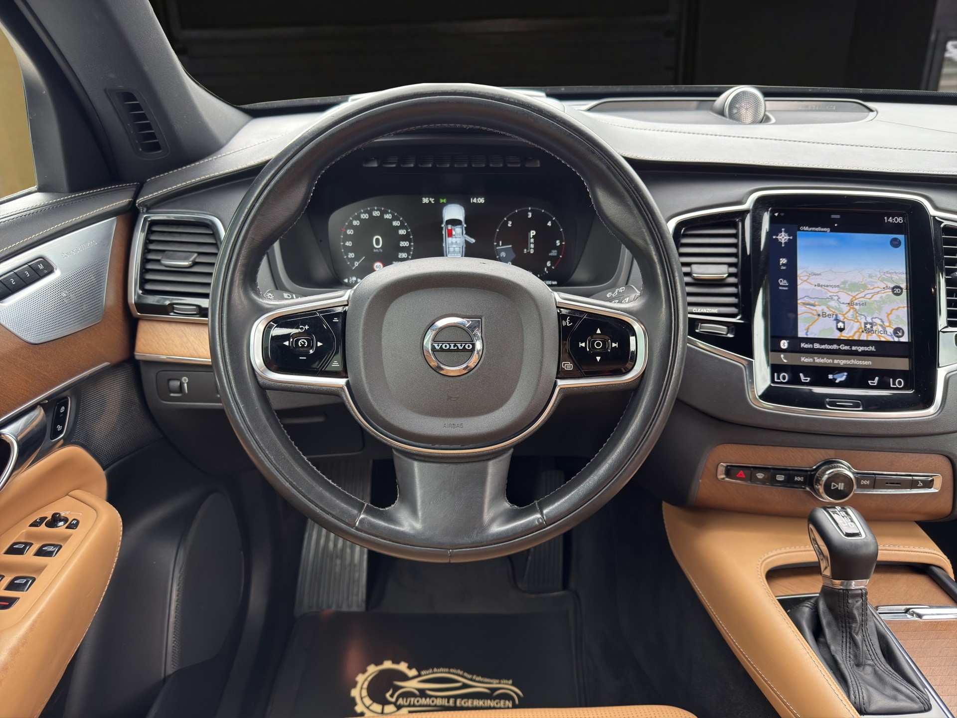 VOLVO XC90 2.0 D5 First Ed. 7P. AWD-image-12