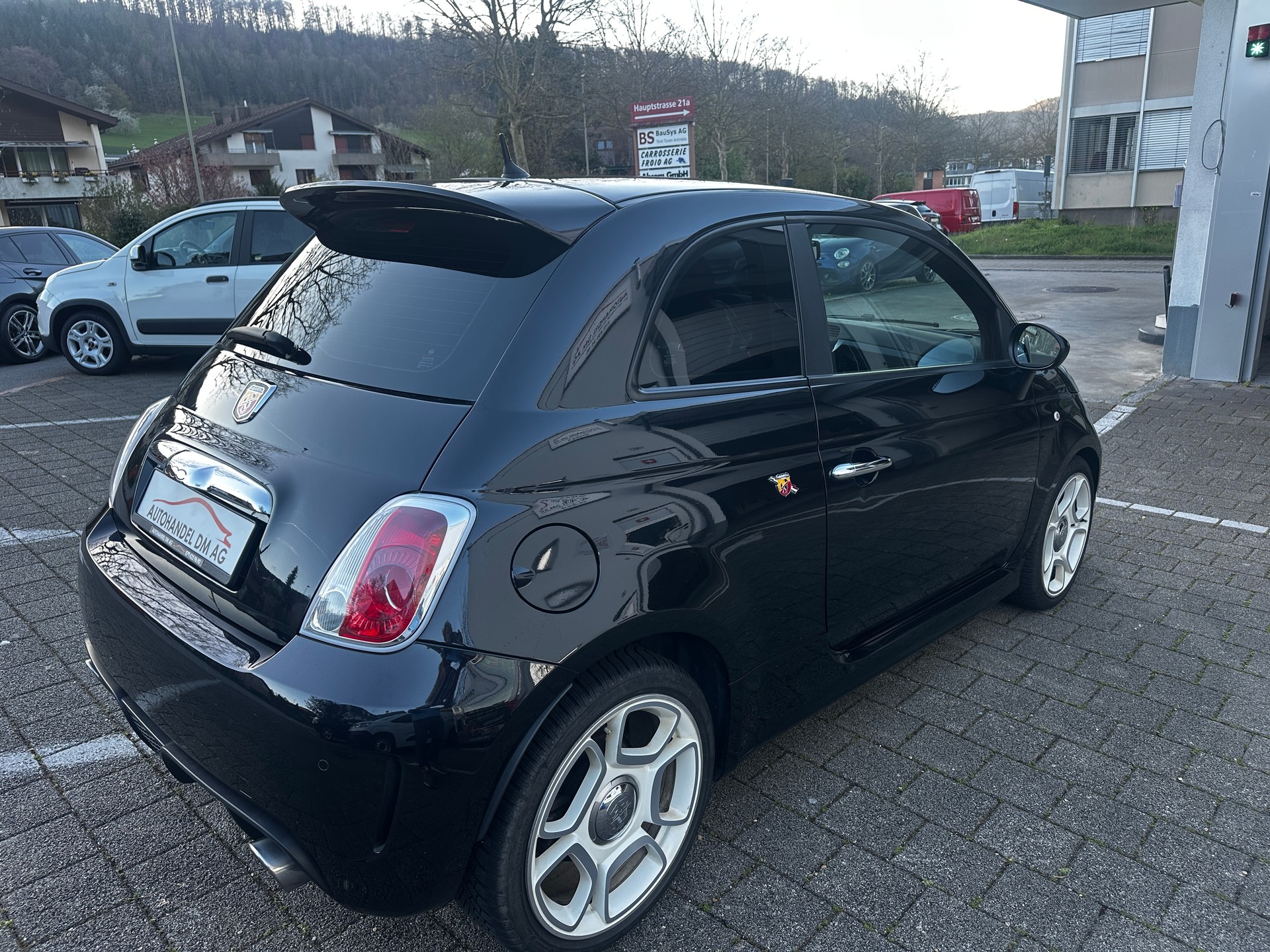 FIAT 500 1.4 16V Turbo Abarth-image-5