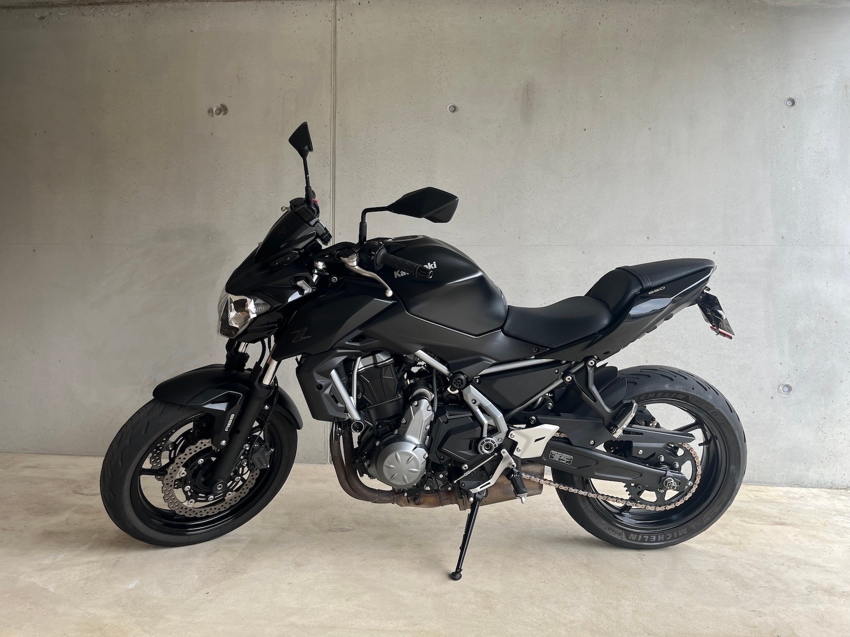 KAWASAKI Z 650 ABS-image-2