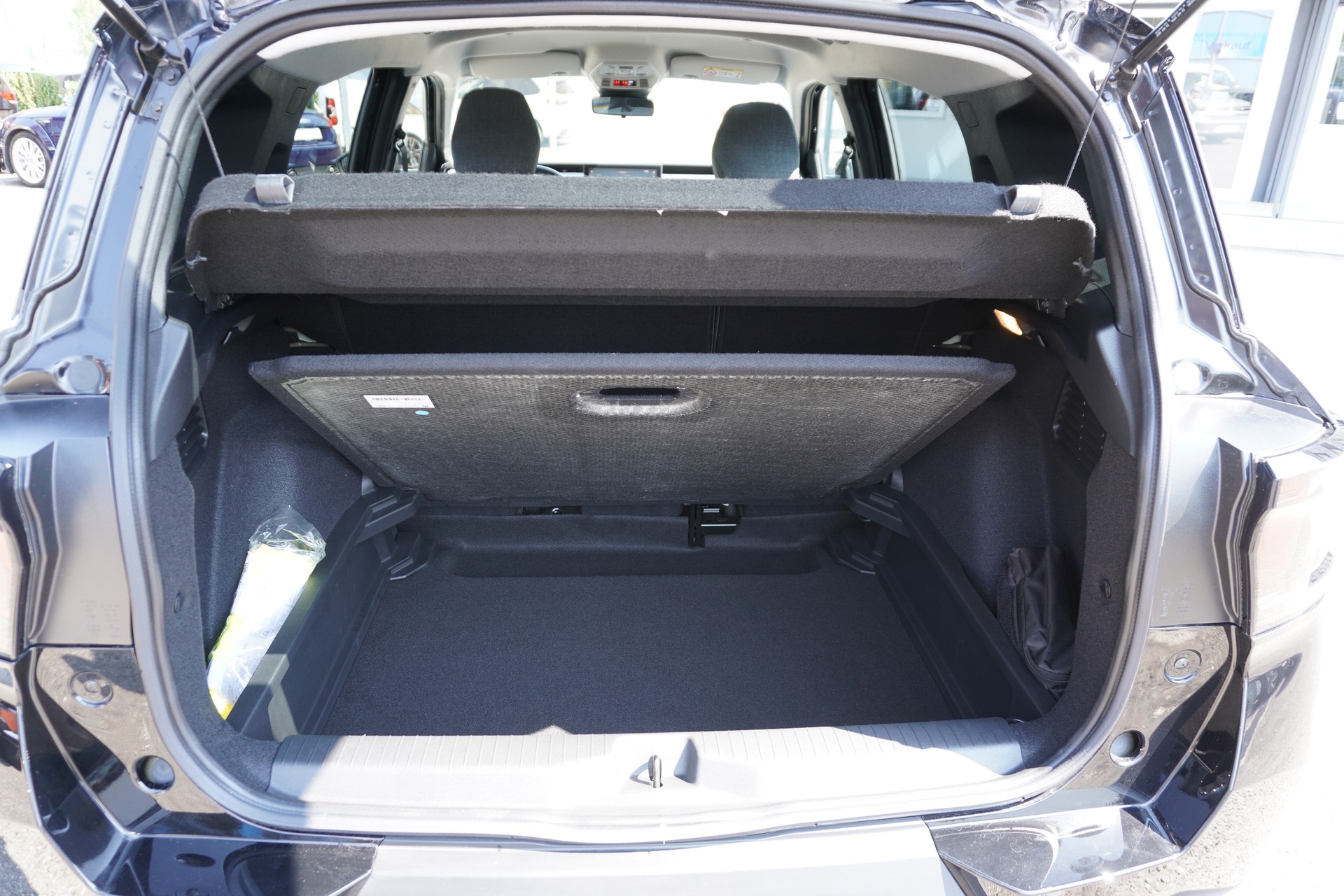 CITROEN C3 Aircross 1.2 MHEV Plus-image-15