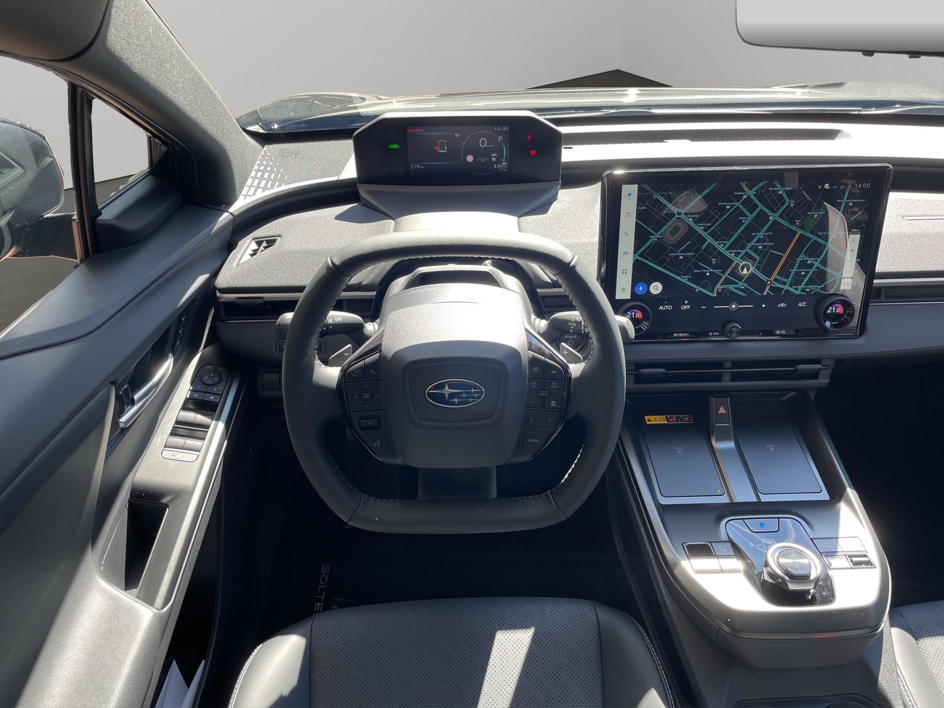 SUBARU Solterra eV Luxury AWD-image-9