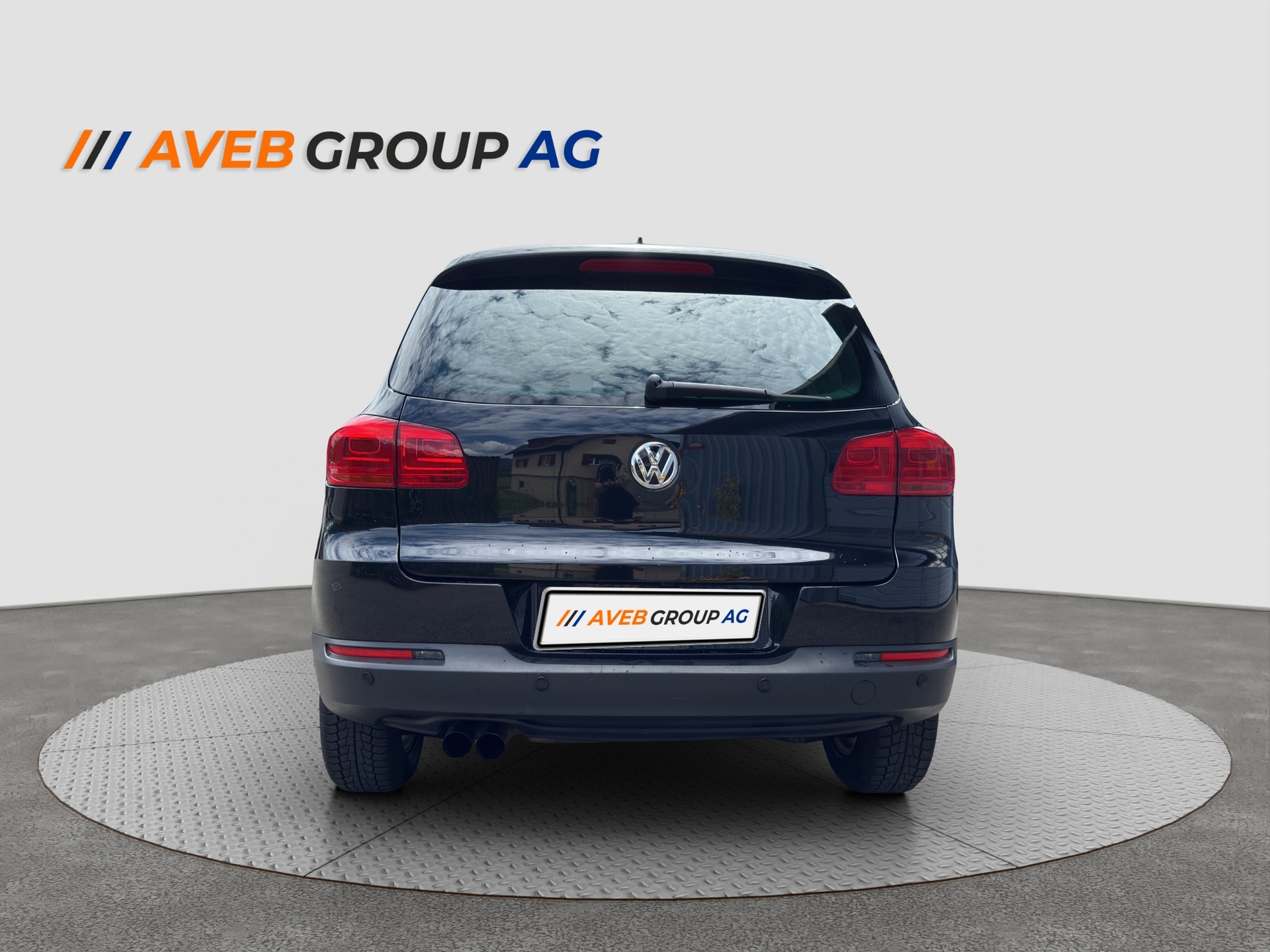 VW Tiguan 2.0 TSI Sport&Style 4Motion DSG-image-4