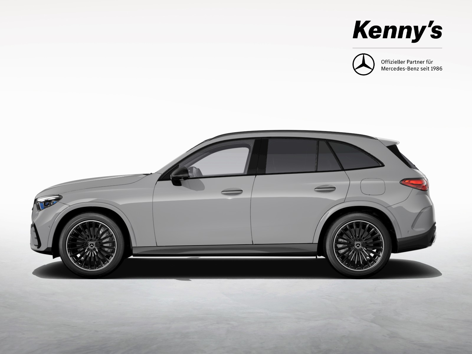 MERCEDES-BENZ GLC 300 e EQ Star AMG Line 4MATIC-showroom-element-2