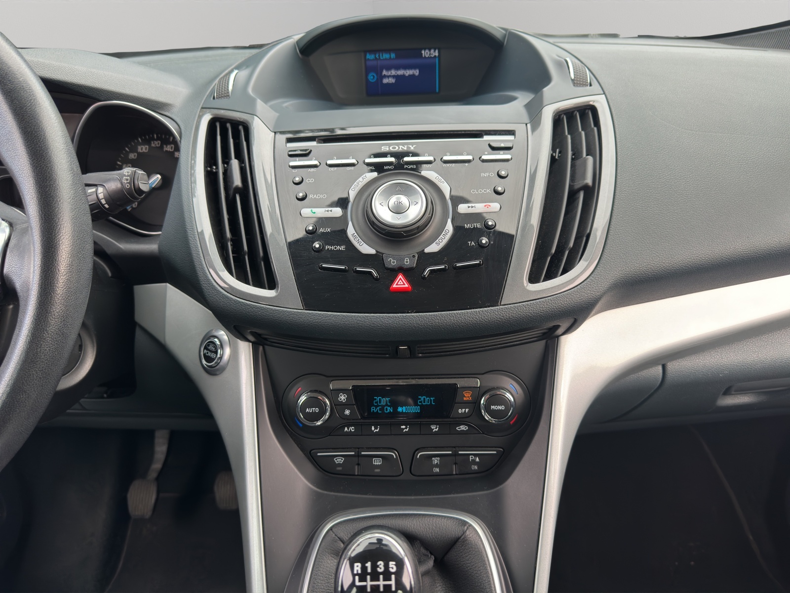 FORD C-Max 1.6 SCTi Titanium-image-10