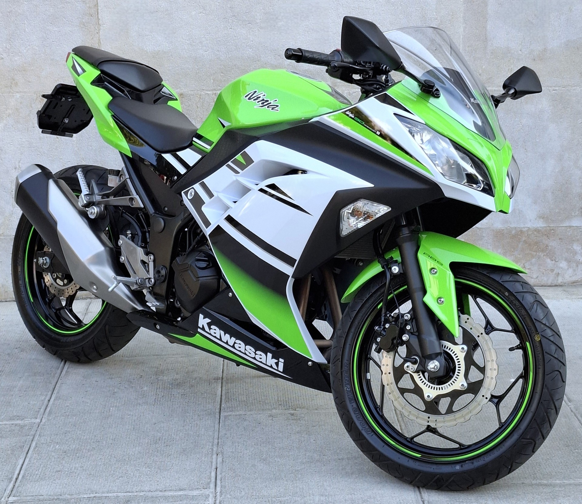 KAWASAKI Ninja 300 ABS-image-1