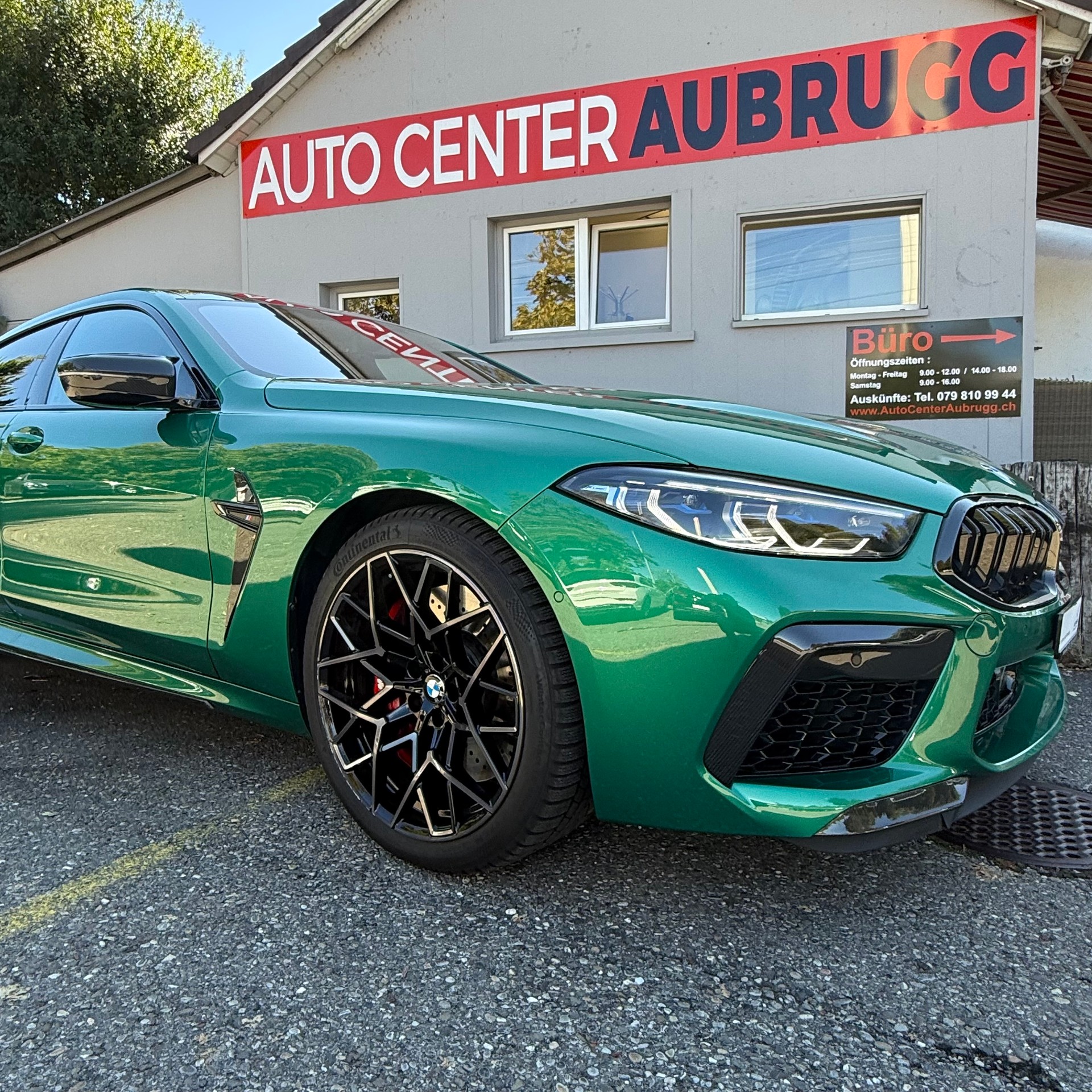 BMW M8 Gran Coupé xDrive M Competition Steptronic *CH-FAHRZEUG - 1. HAND - 4 JAHRE GARANTIE - GRATIS SERVICE*-image-12