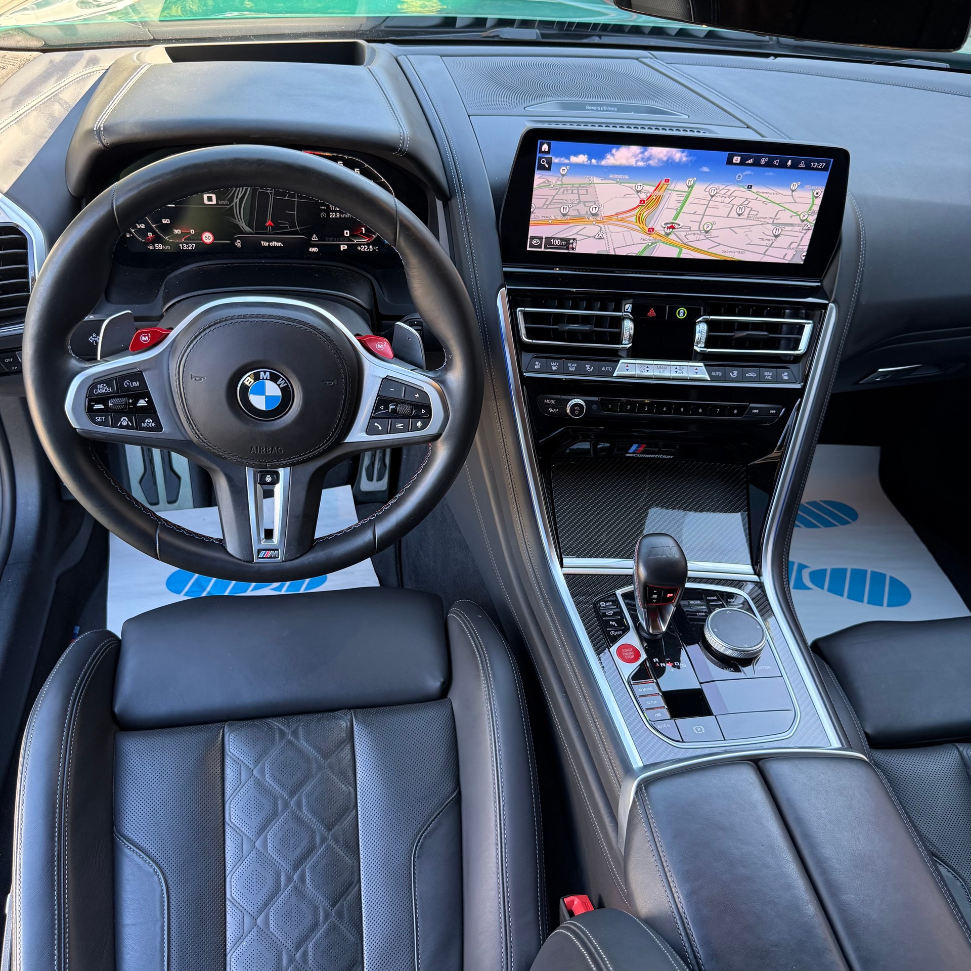 BMW M8 Gran Coupé xDrive M Competition Steptronic *CH-FAHRZEUG - 1. HAND - 4 JAHRE GARANTIE - GRATIS SERVICE*-image-8