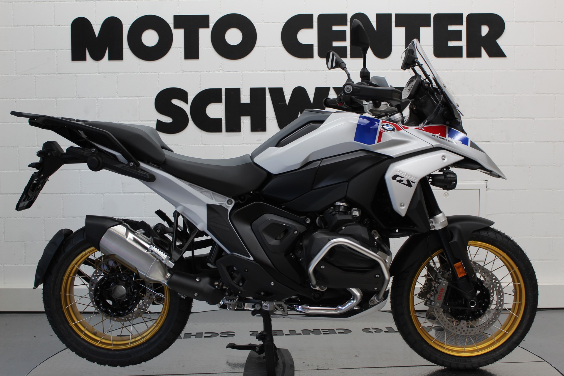BMW R 1300 GS-image-0