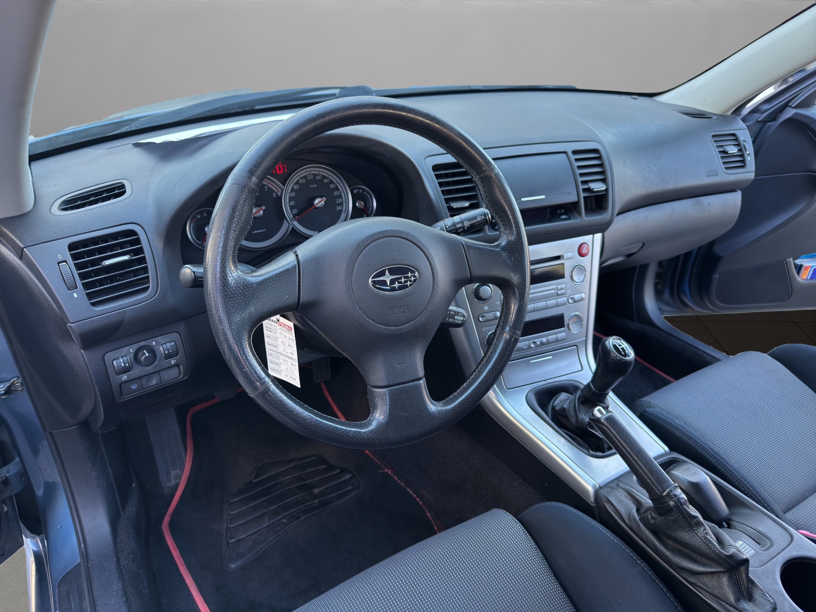 SUBARU Legacy 2.5i AWD Classic-image-9