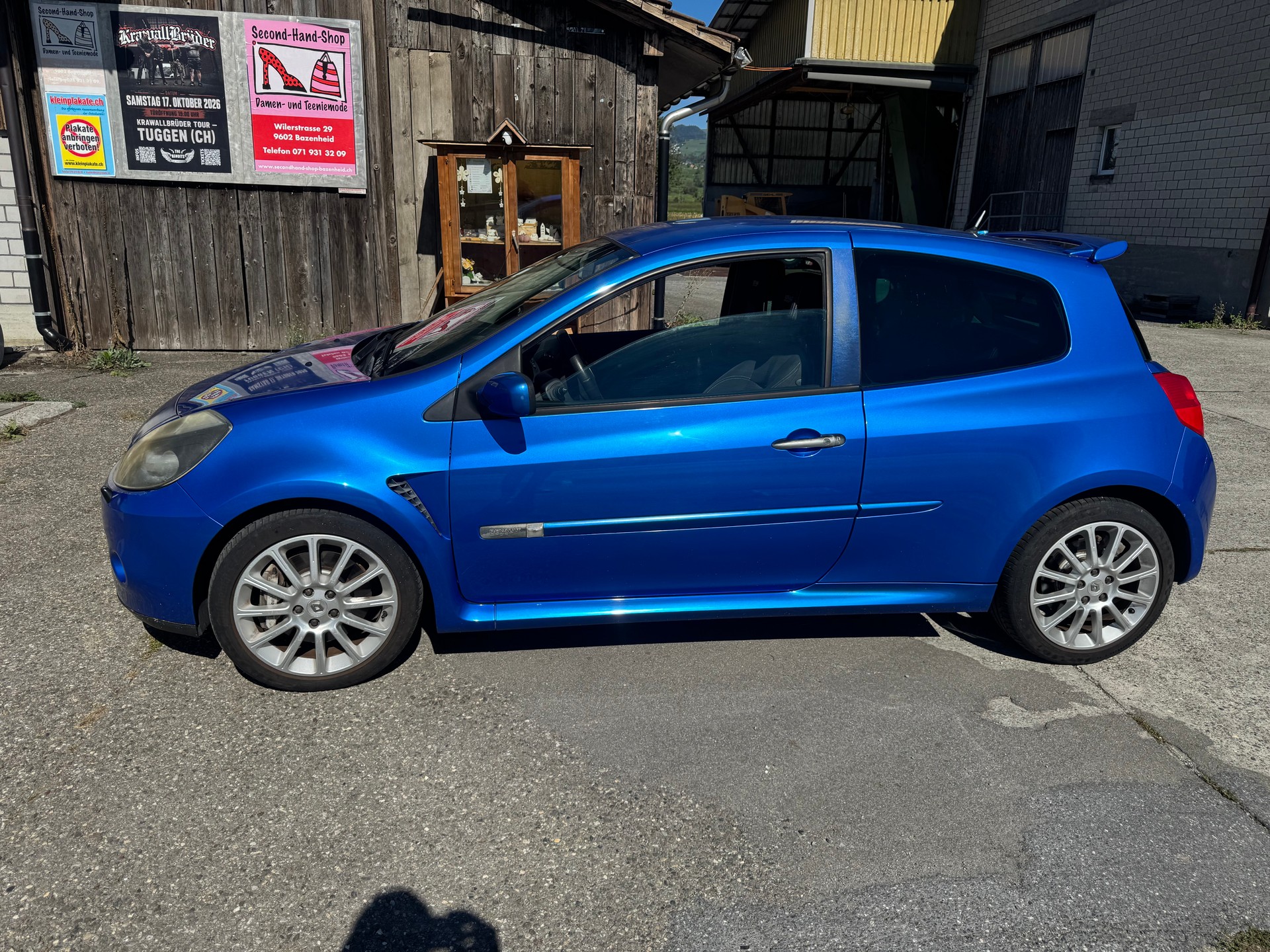 RENAULT Clio 2.0 16V Sport-image-4