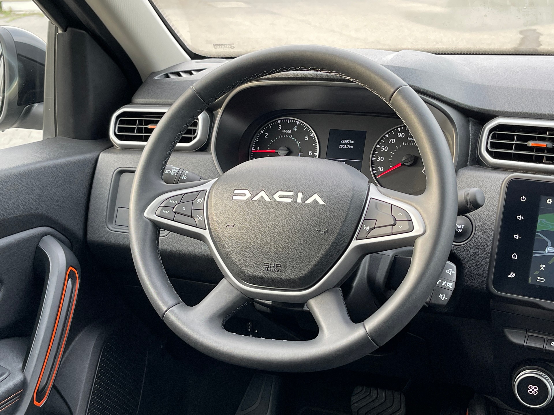 DACIA Duster TCe 150 Extreme EDC 4x2-image-8