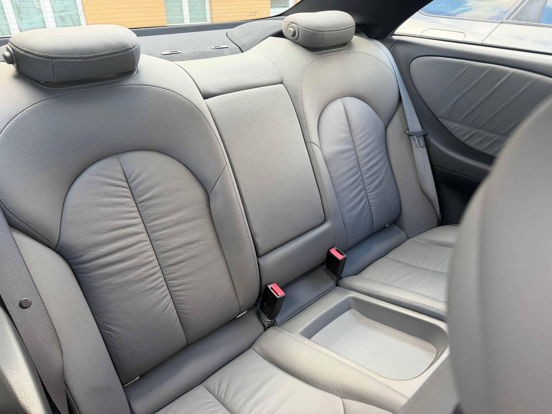 MERCEDES-BENZ CLK 350 Avantgarde 7G-Tronic-image-13