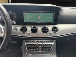 MERCEDES-BENZ E 220 d Avantgarde 9G-Tronic-image-14
