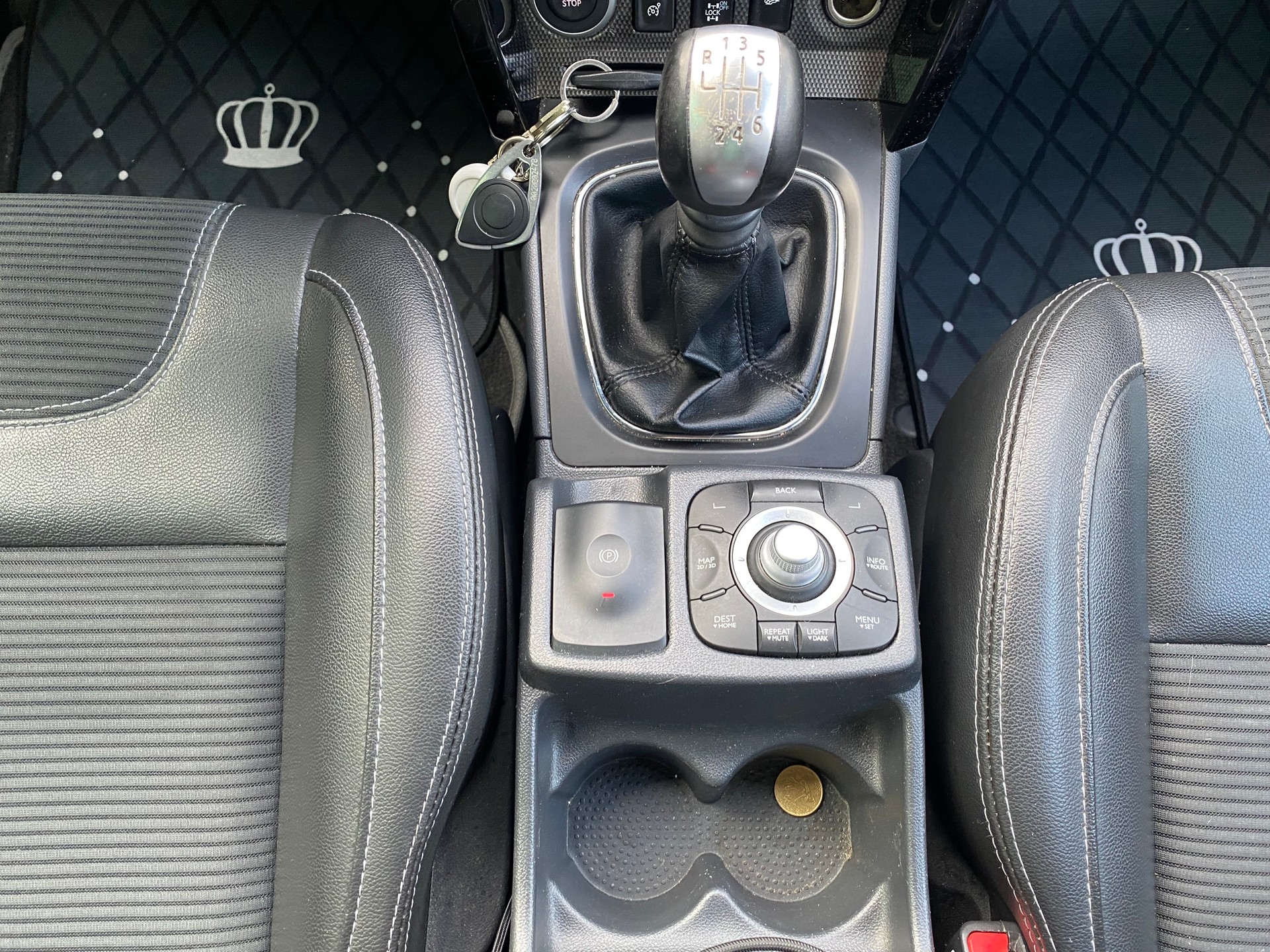 RENAULT Koleos 2.5 Bose 4x4-image-26