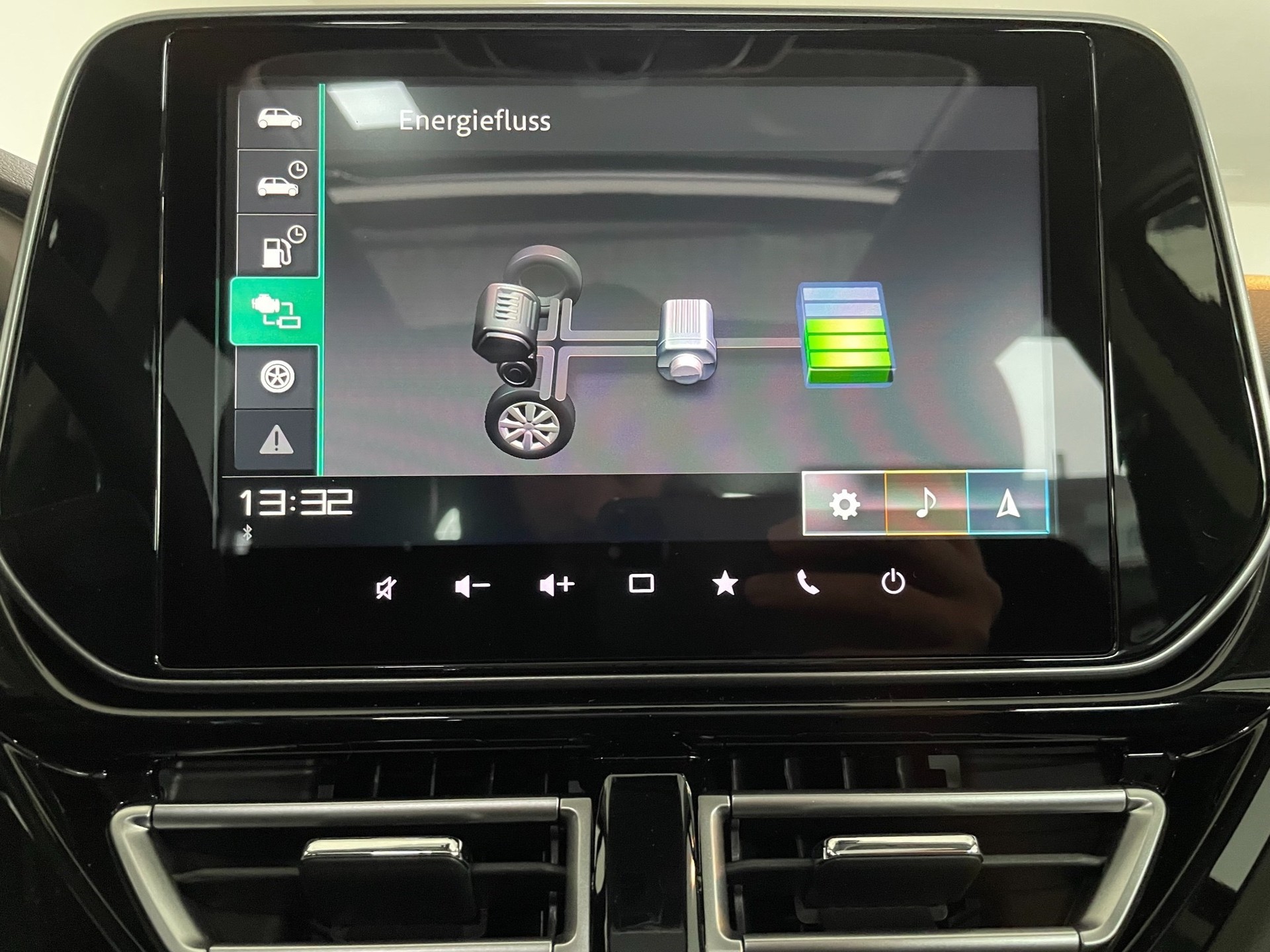 SUZUKI S-Cross 1.5 Compact Top Hybrid-image-18