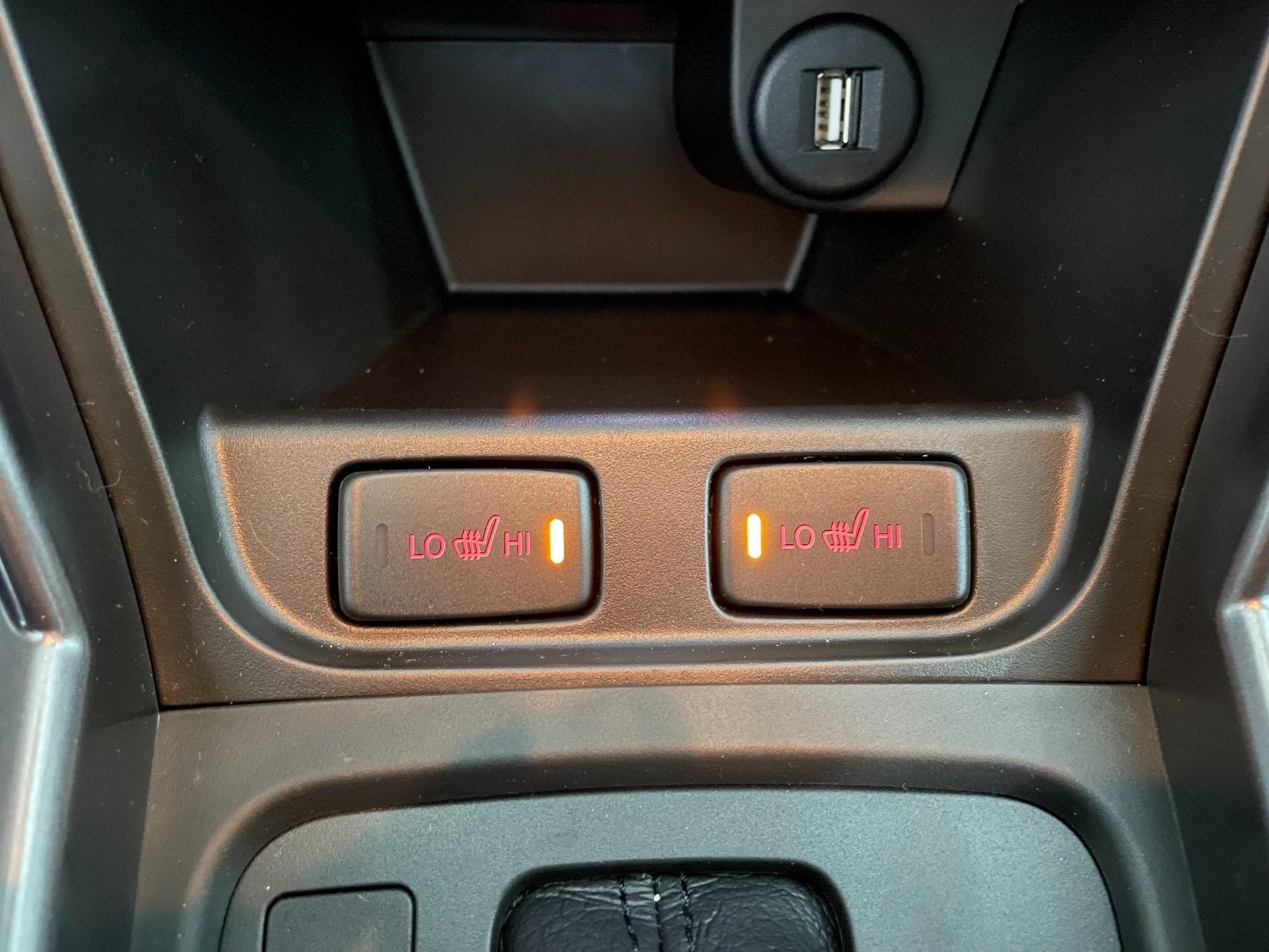SUZUKI S-Cross 1.5 Compact Top Hybrid-image-24